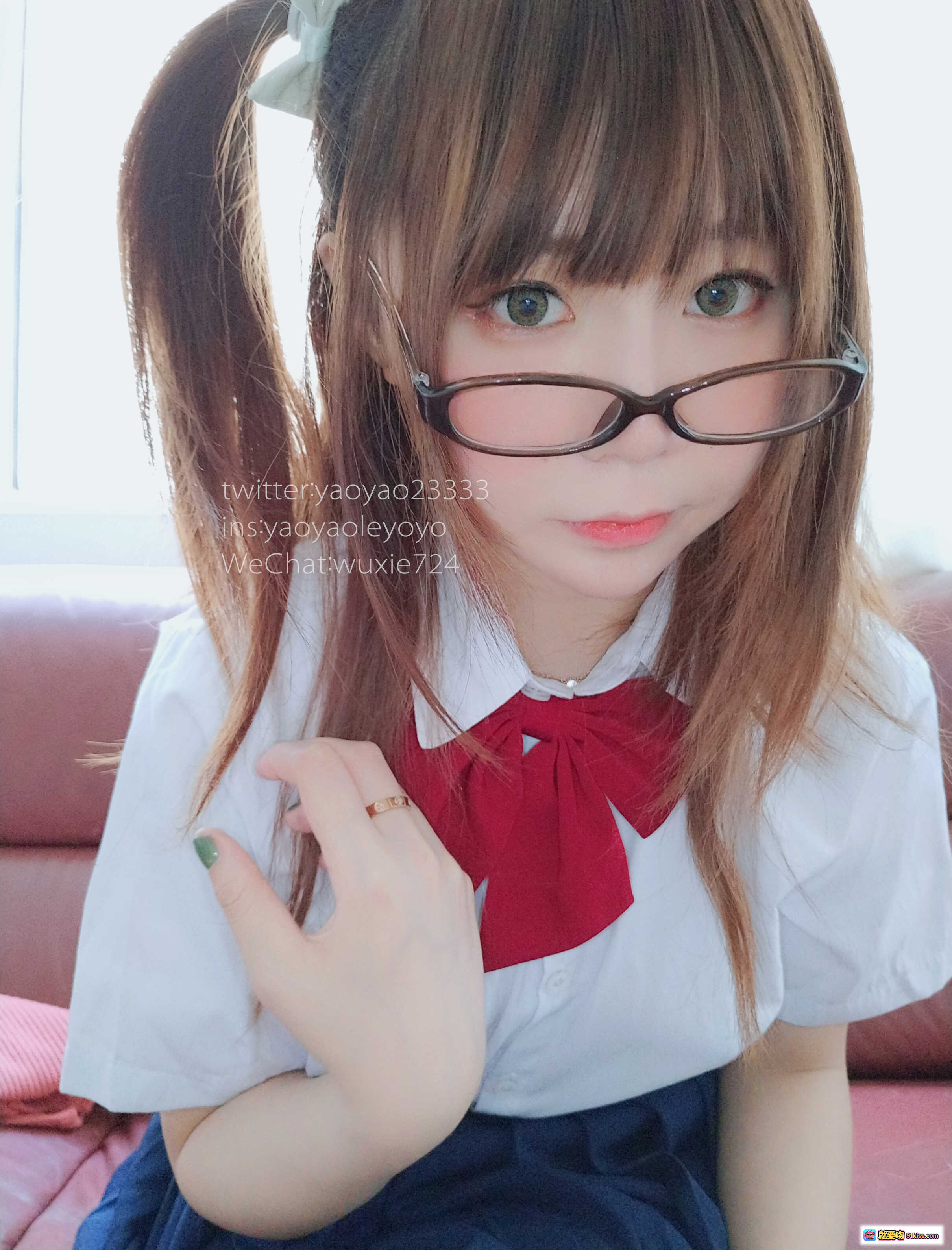 图片[1] - 摇摇乐yoyo NO.007 清纯小学妹写真 65P 484MB 双马尾眼镜少女 白衬衫红领结 日系甜美风 - 就要吻