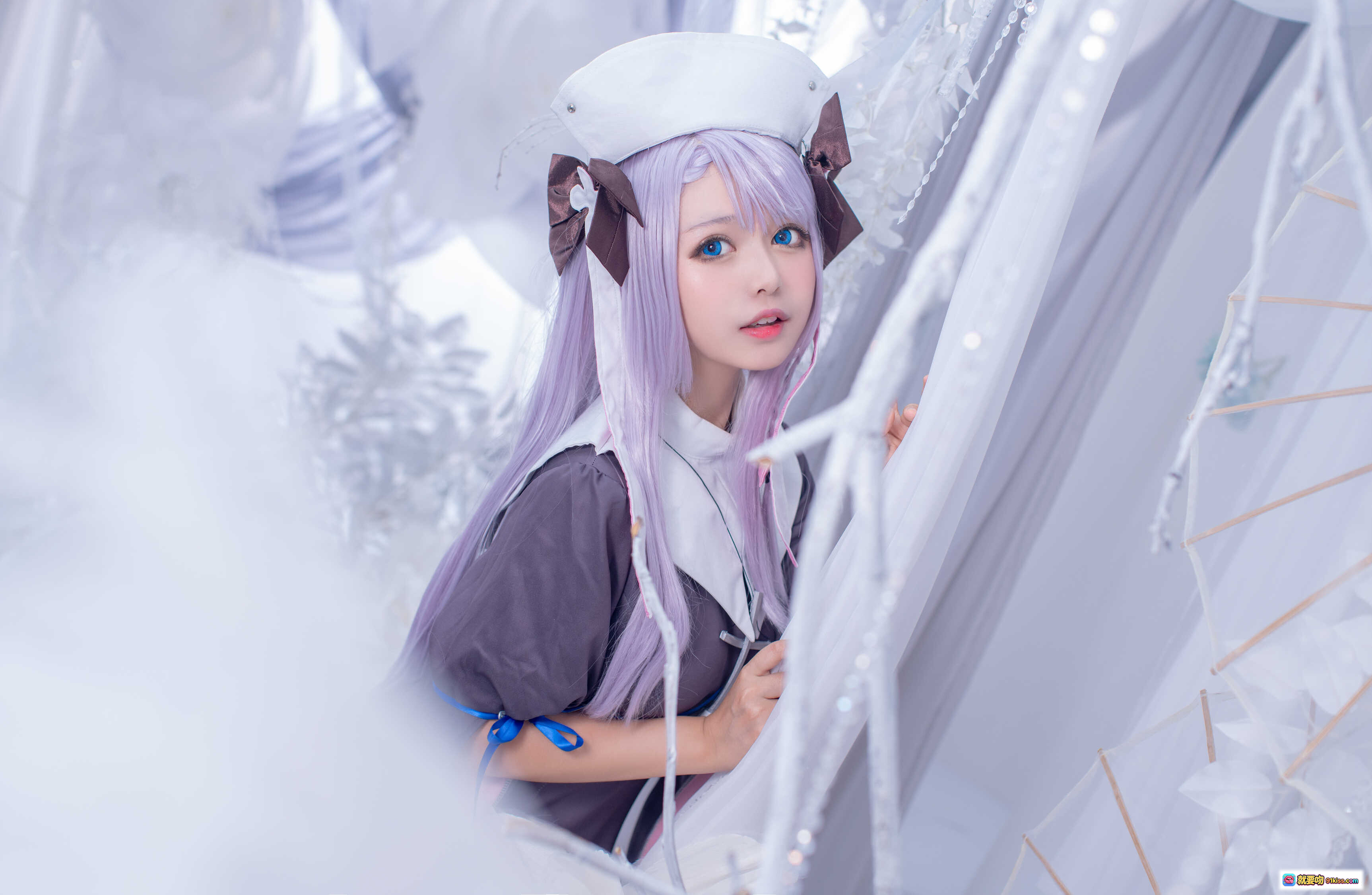 图片[8] - 黑猫猫OvO NO.020 女灶神Cosplay 紫发少女 白色长袜 甜美洛丽塔风 14P高清图集 - 就要吻