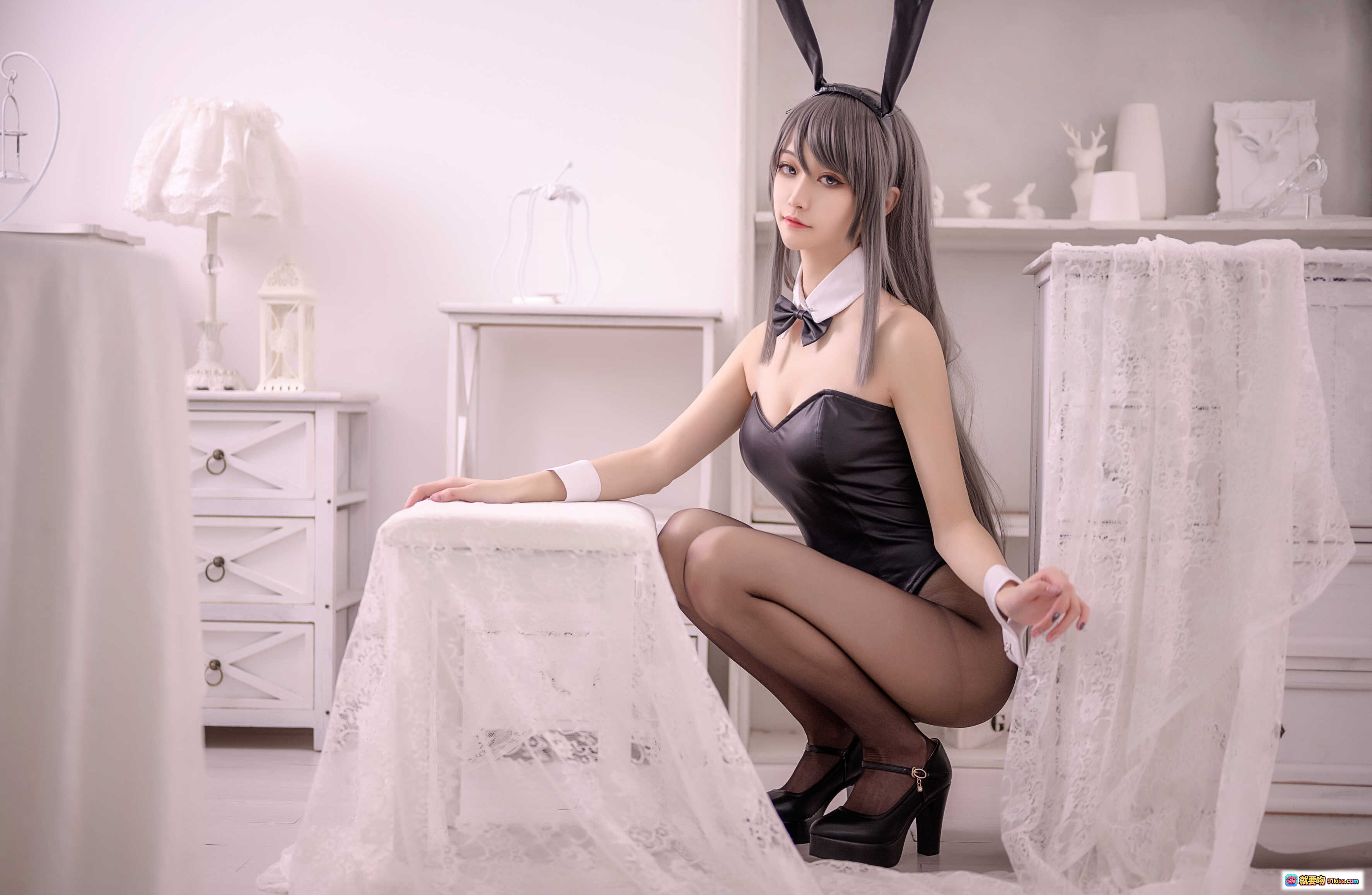 图片[2] - 麻衣学姐性感写真NO.003｜黑丝白衬衫蝴蝶结制服诱惑｜18P高清美图 - 就要吻