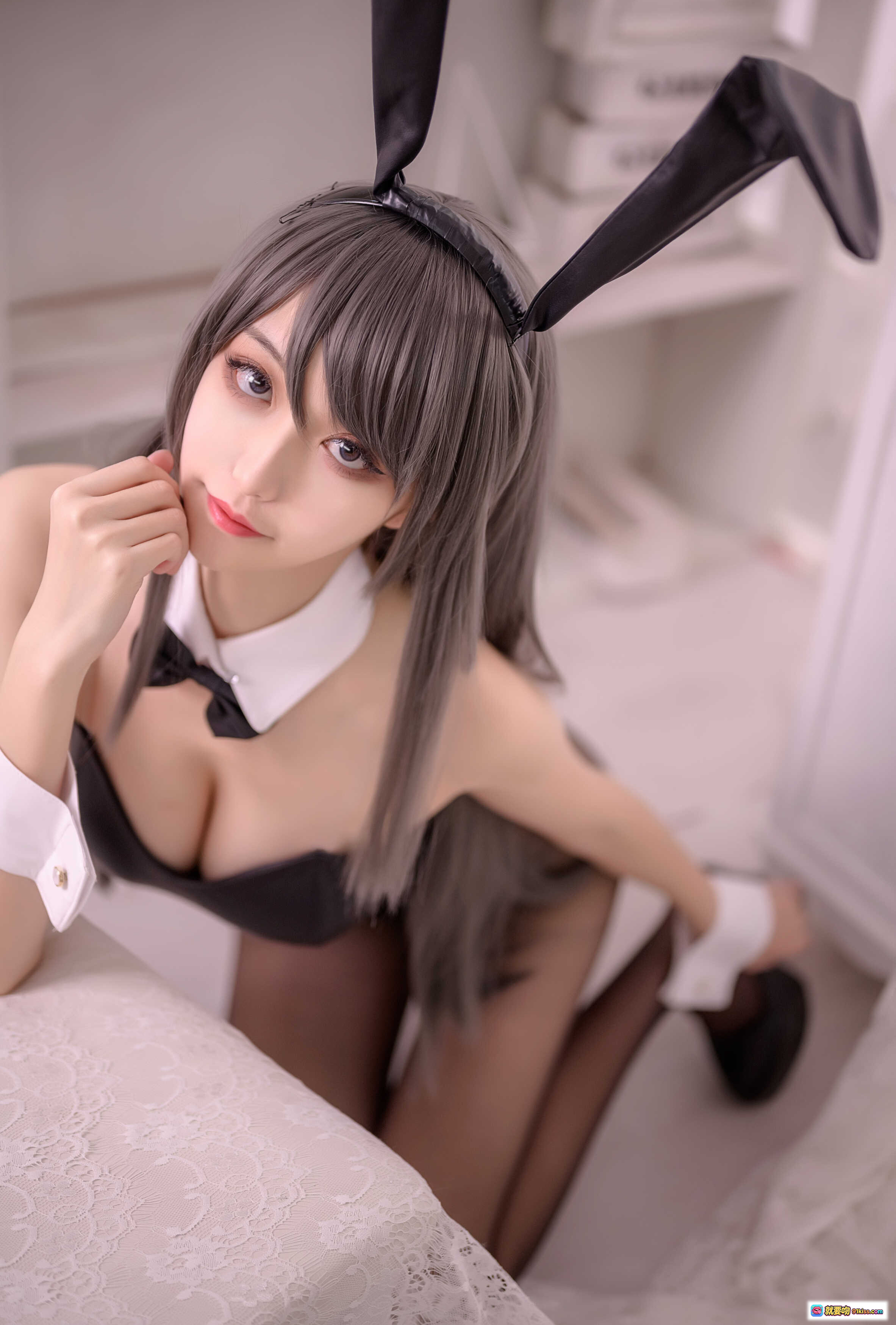 图片[6] - 麻衣学姐性感写真NO.003｜黑丝白衬衫蝴蝶结制服诱惑｜18P高清美图 - 就要吻