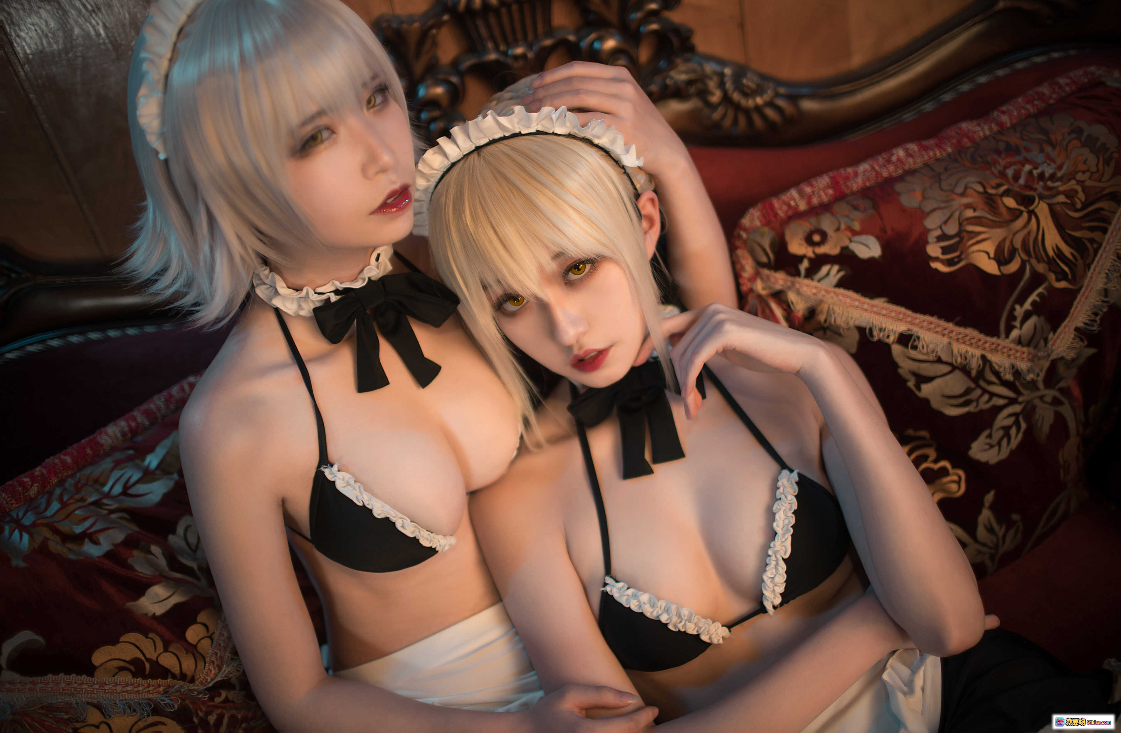 图片[3] - 黑贞黑呆爱老师桔梗双人女仆装写真 26P高清美图 优雅花束复古沙发场景 - 就要吻