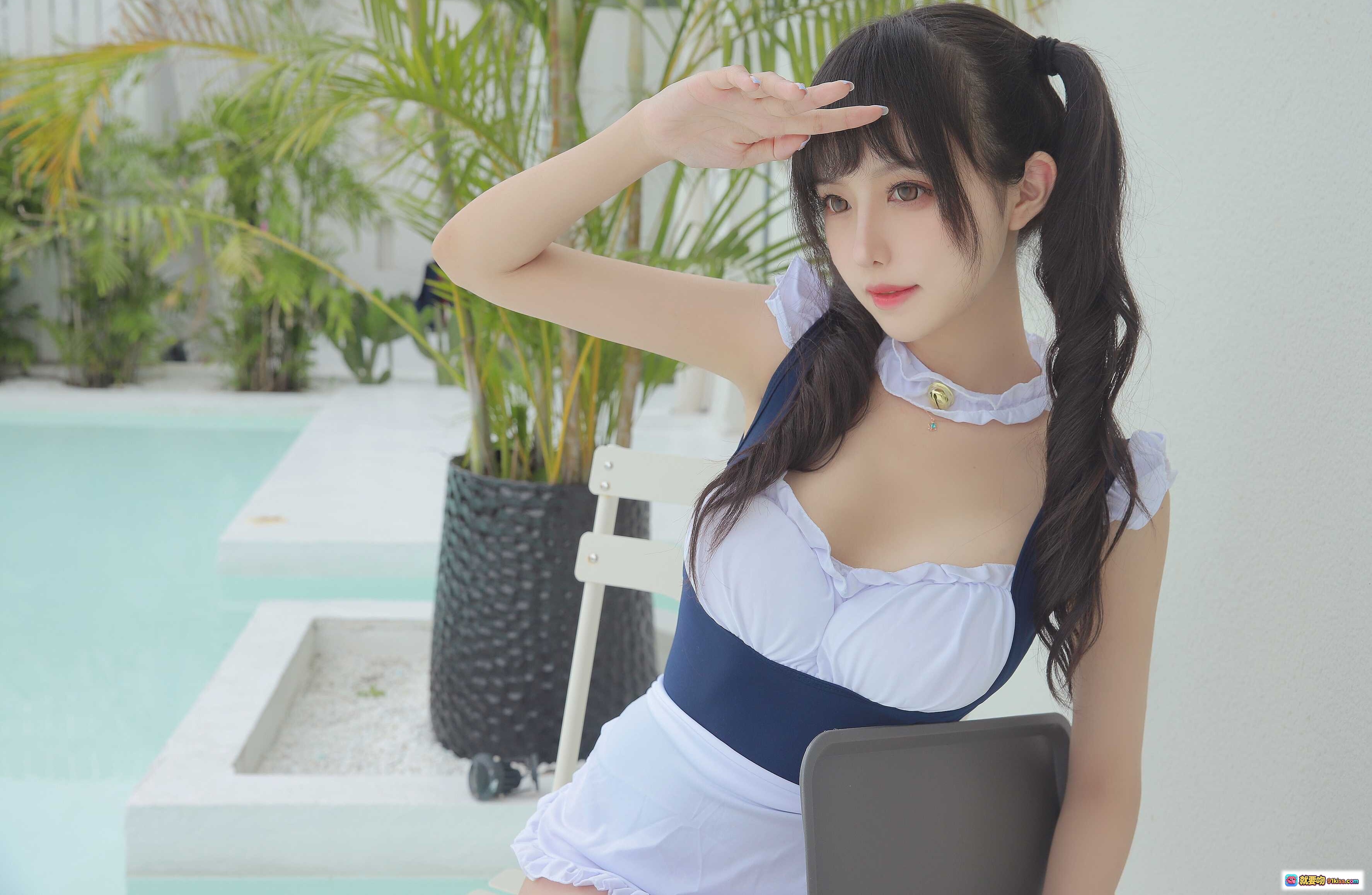 图片[4] - Shika小鹿鹿NO.063双马尾日电子版写真 10P32MB 白色女仆装托盘水杯清新室内摄影 - 就要吻