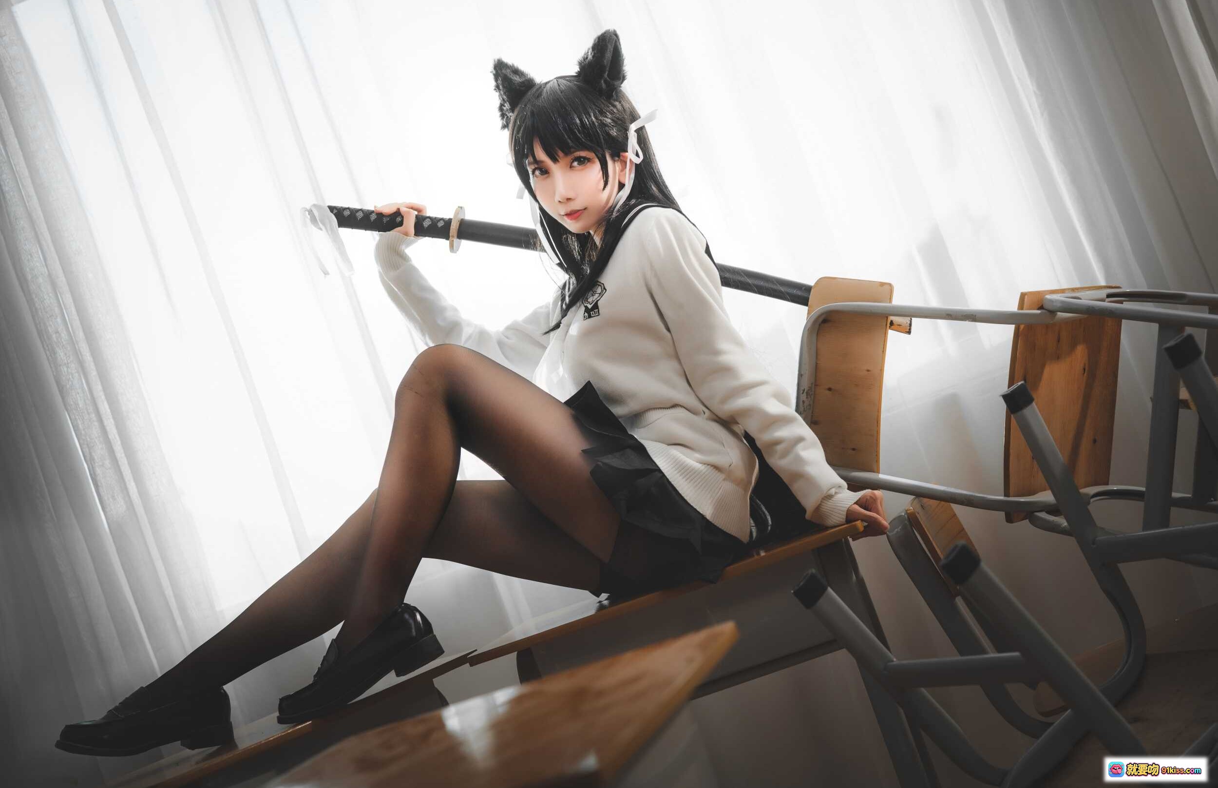 图片[5] - 迷失人形NO.008犬学院幻想曲 黑色水手服短裙侧身特写 优雅腰线 日系校园风写真 23P高清图集 - 就要吻
