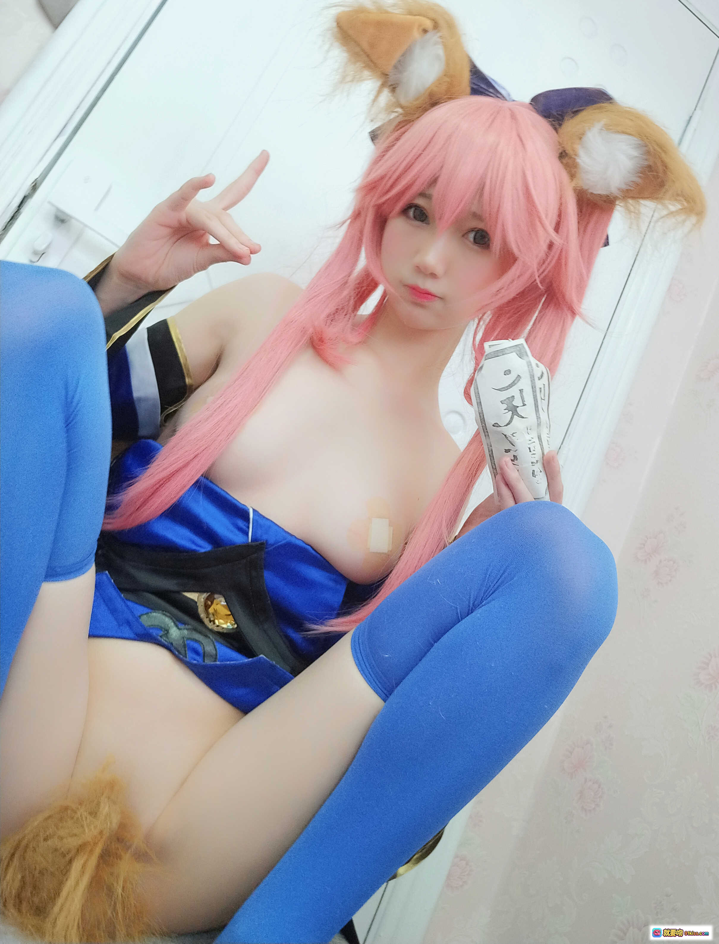 图片[6] - Nagesa魔物喵自摄04玉藻前同人Cosplay粉发狐耳蓝袜写真79P高清图包 - 就要吻