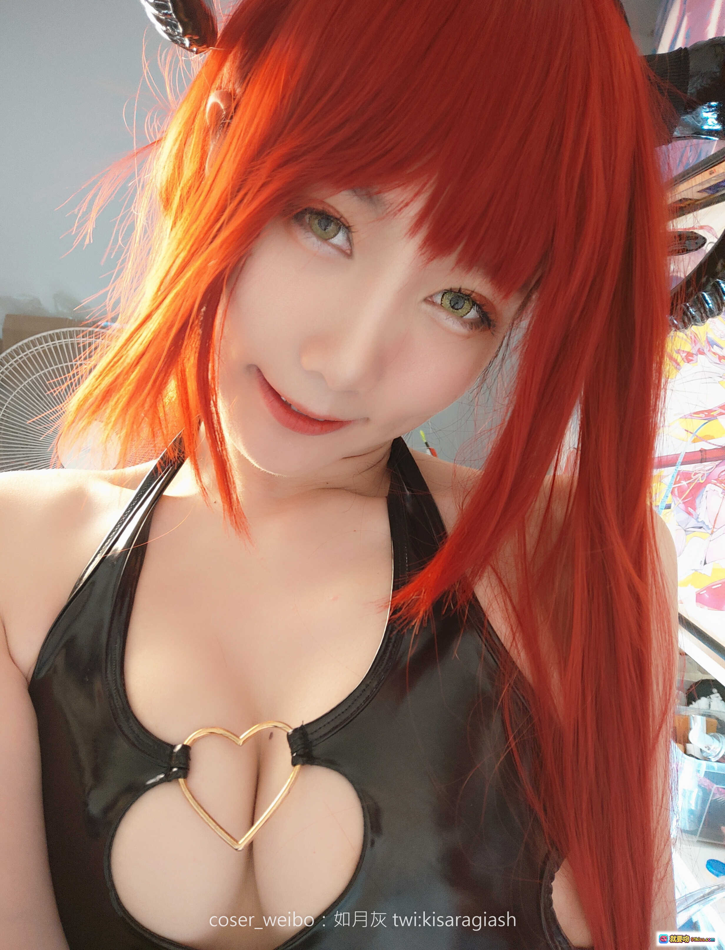 图片[9] - 如月灰赤发魅魔COS写真 | 黑色心形镂空上衣 | 红发少女甜美微笑 | 高清119P美图合集 - 就要吻