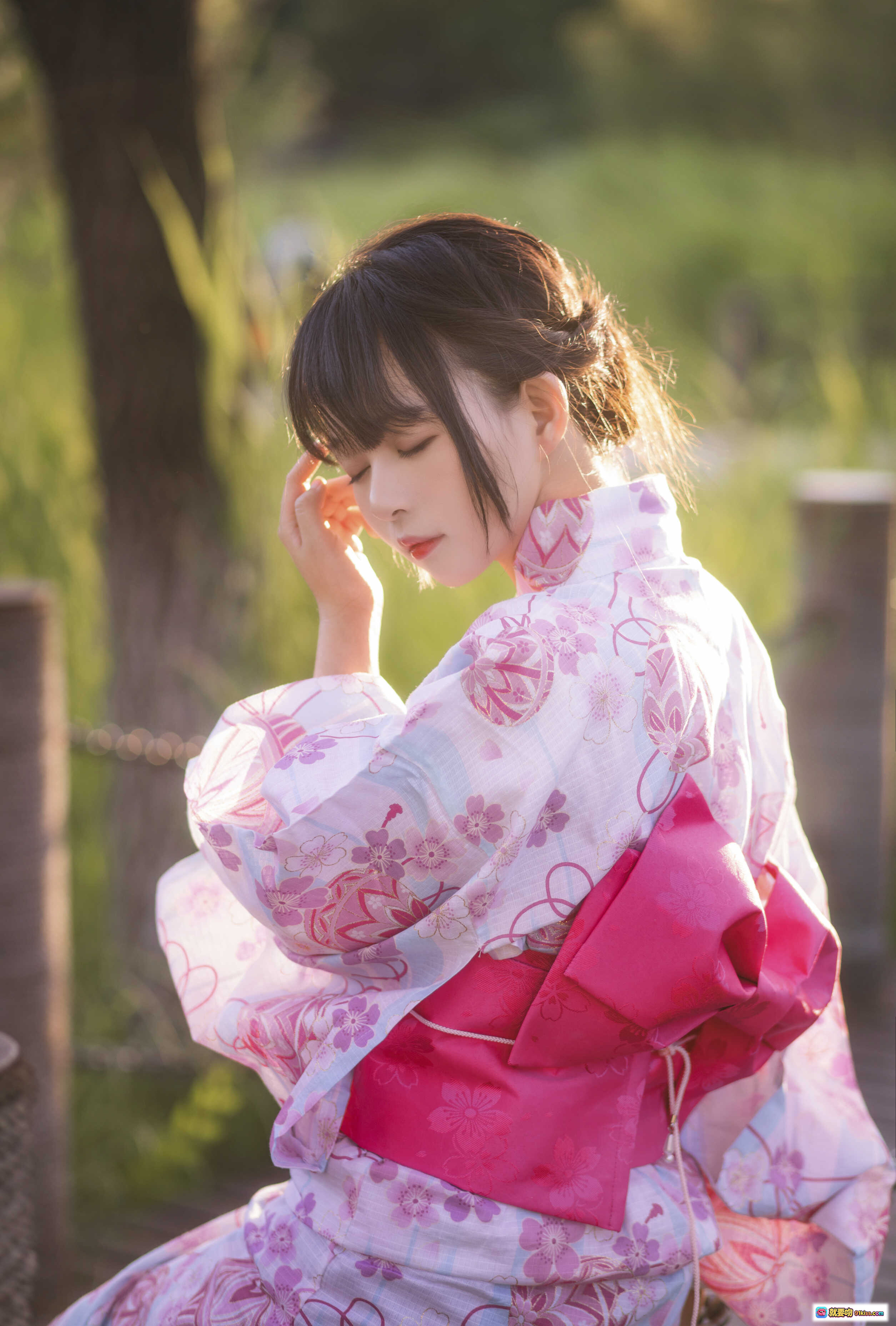 图片[3] - 黑猫猫OvO NO.005 和服超进化写真 | 粉白樱花和服少女木桥蹲姿日系风摄影 [14P-163M] - 就要吻