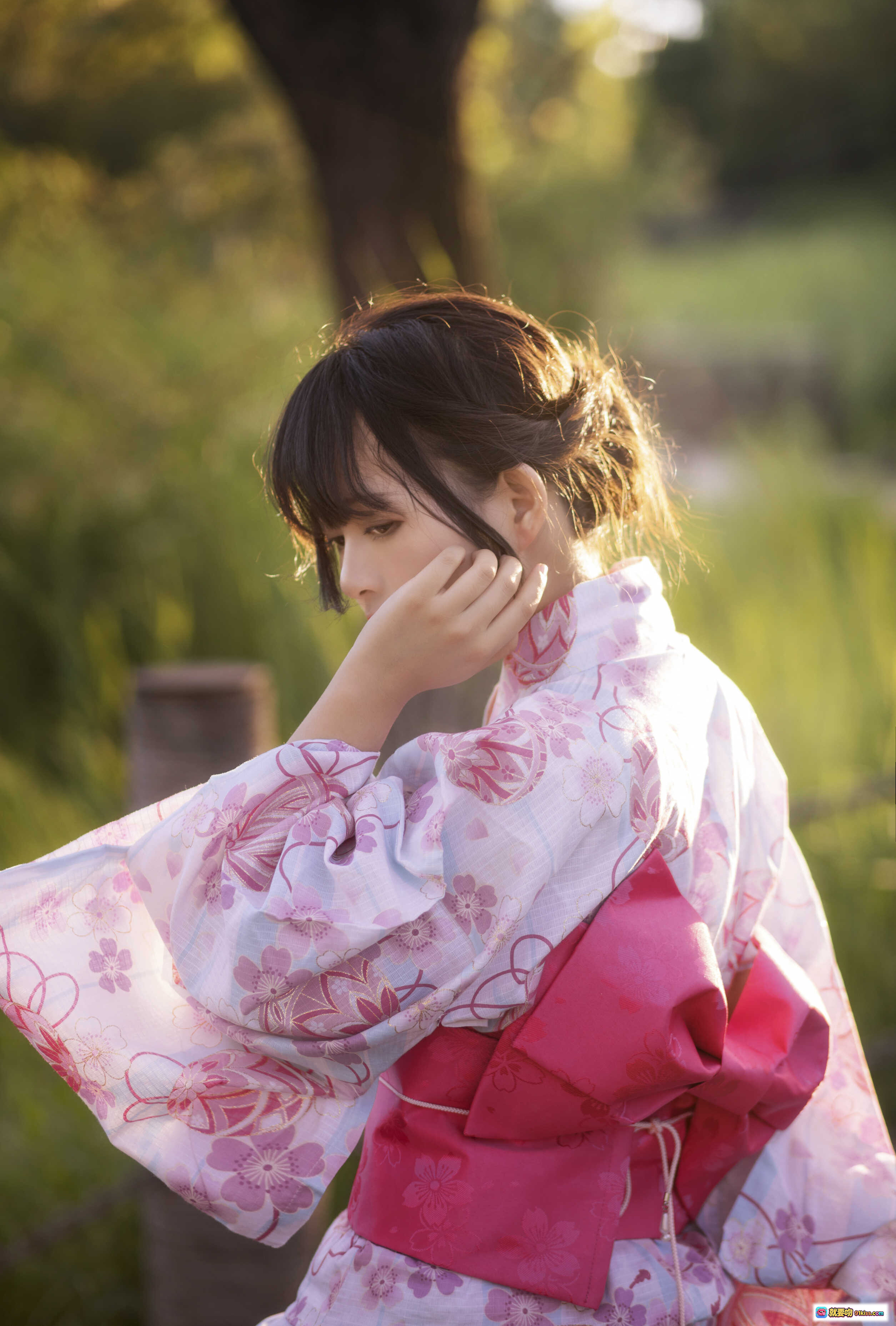 图片[10] - 黑猫猫OvO NO.005 和服超进化写真 | 粉白樱花和服少女木桥蹲姿日系风摄影 [14P-163M] - 就要吻