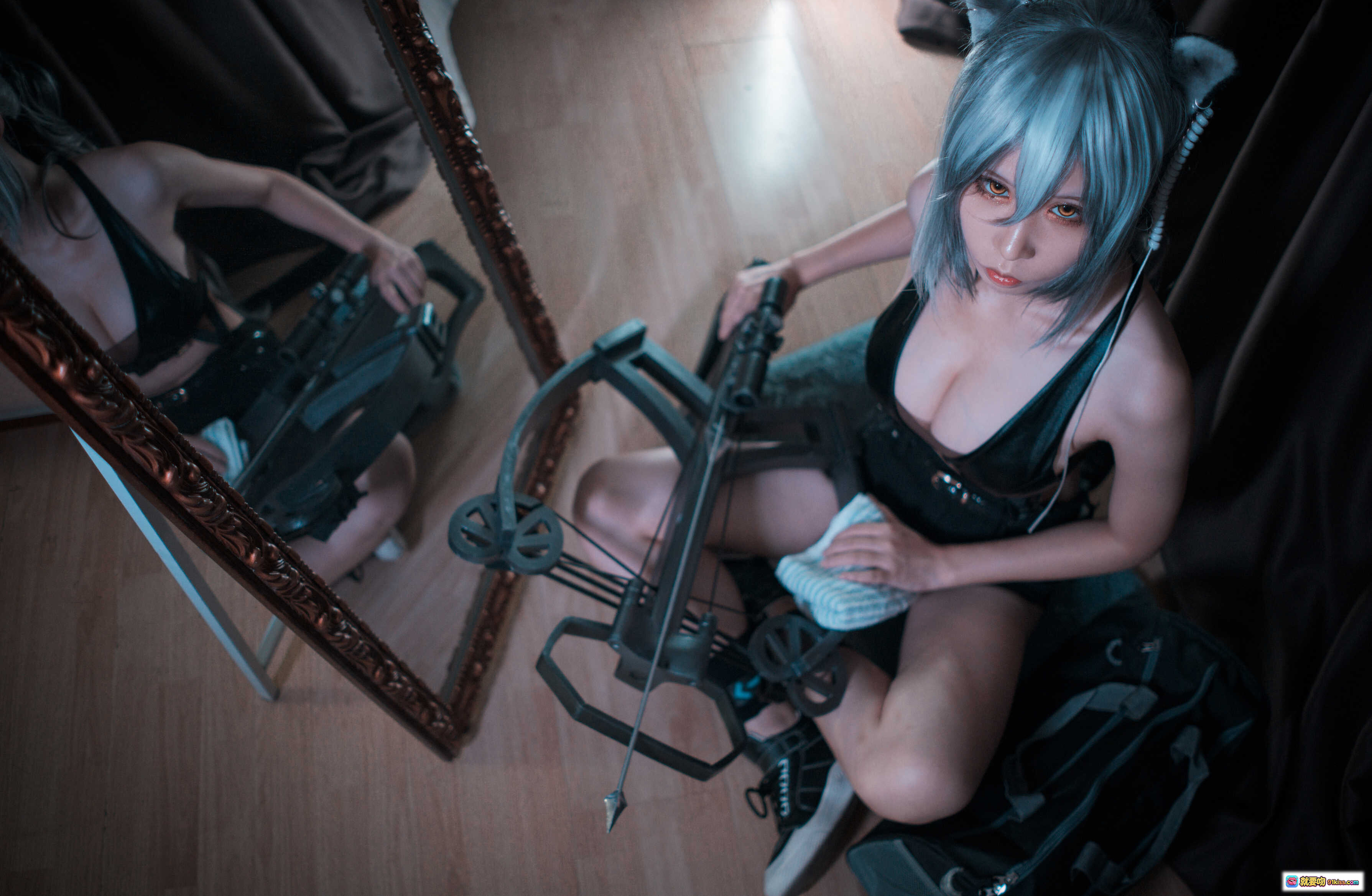 图片[5] - 爱老师明日方舟cosplay夜景街拍｜猫耳银发黑丝短裤透明外套时尚造型 - 就要吻