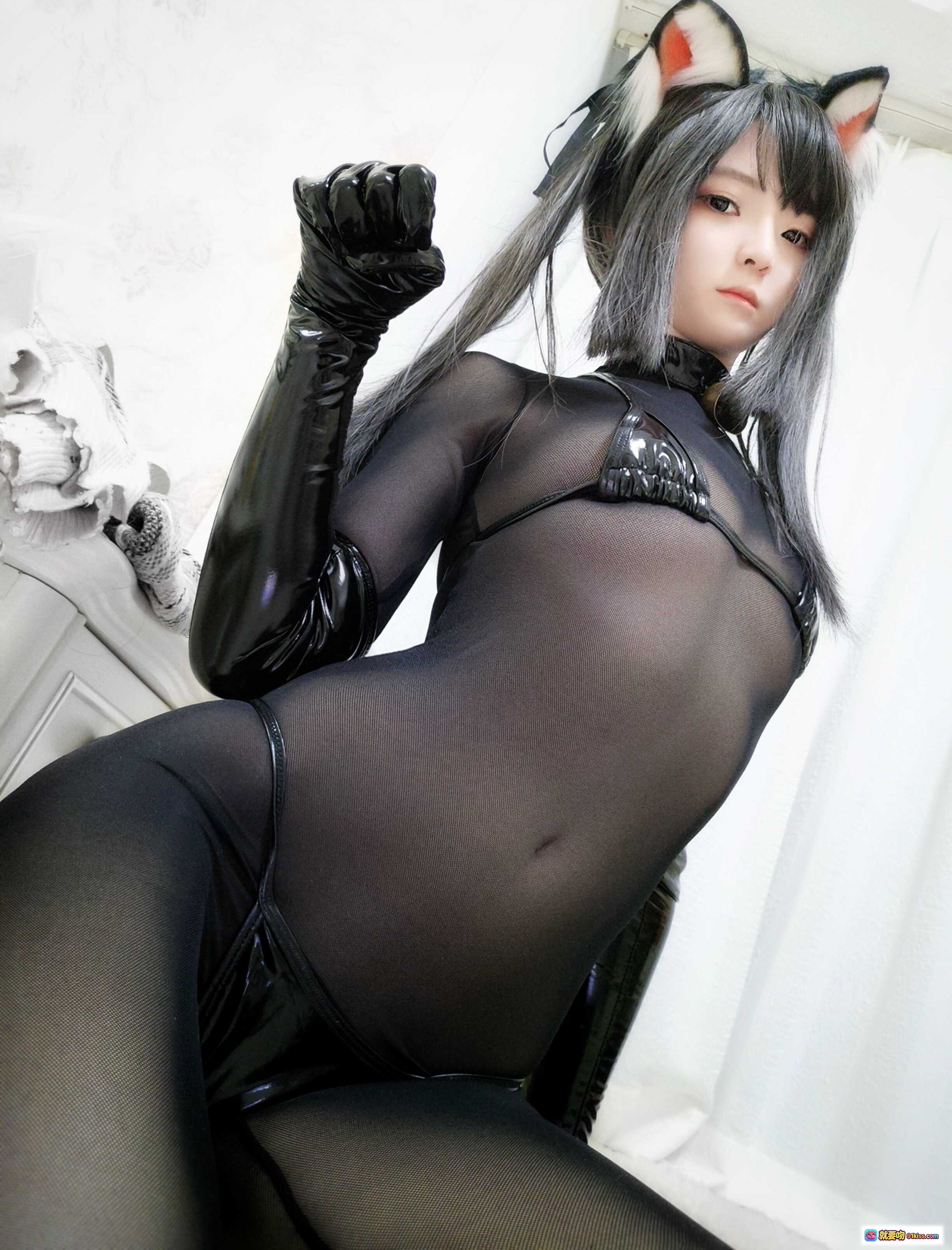 图片[8] - 小央泽NO.007黑猫巧克力派cosplay写真|猫耳黑丝乳胶手套性感造型34P高清图集 - 就要吻