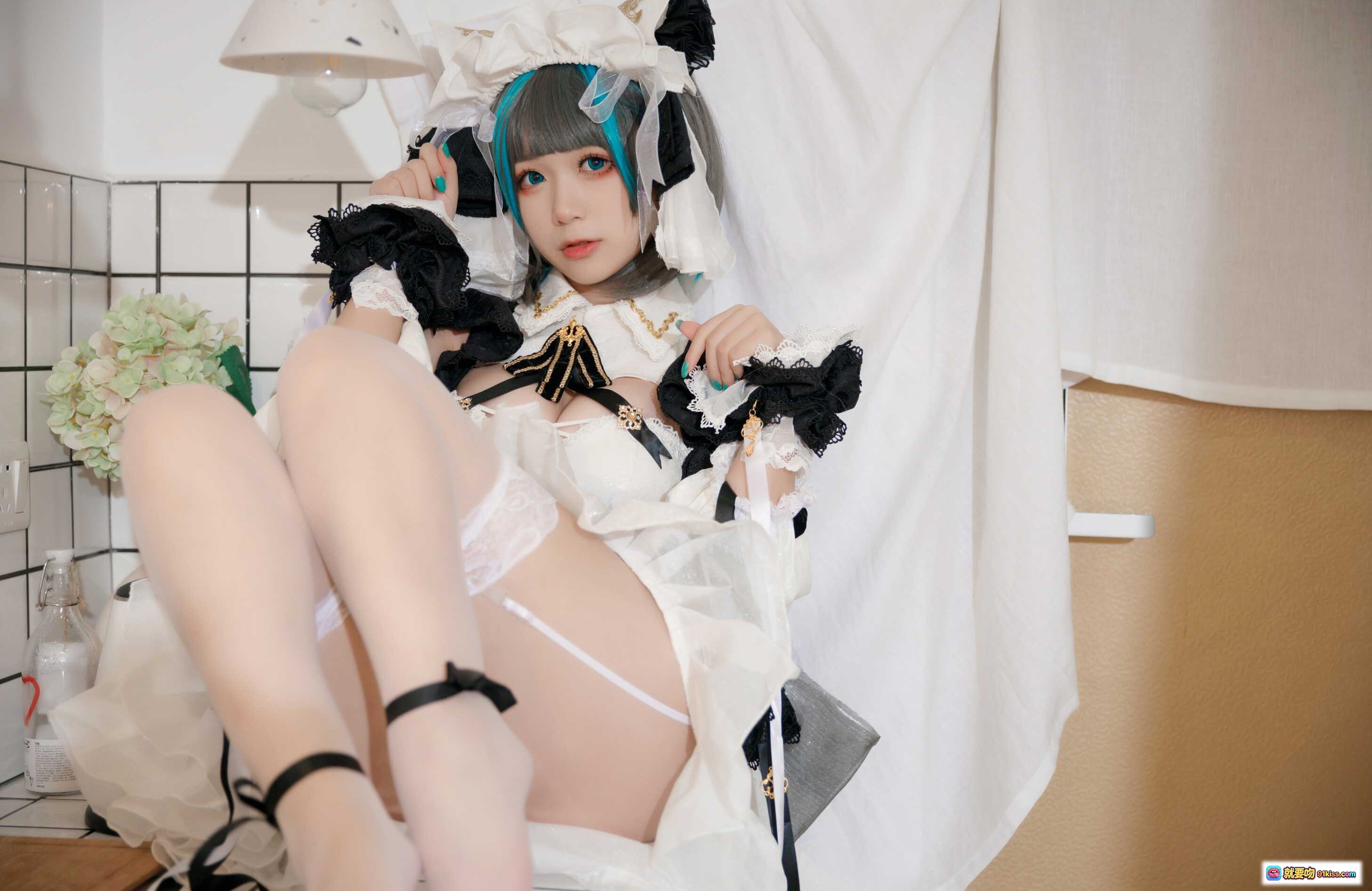 图片[7] - 樱落酱NO.017柴郡女仆装Cosplay写真 甜美蓝发少女手持甜点 白黑蕾丝洛丽塔风 室内软萌摆拍 28P高清图集 - 就要吻