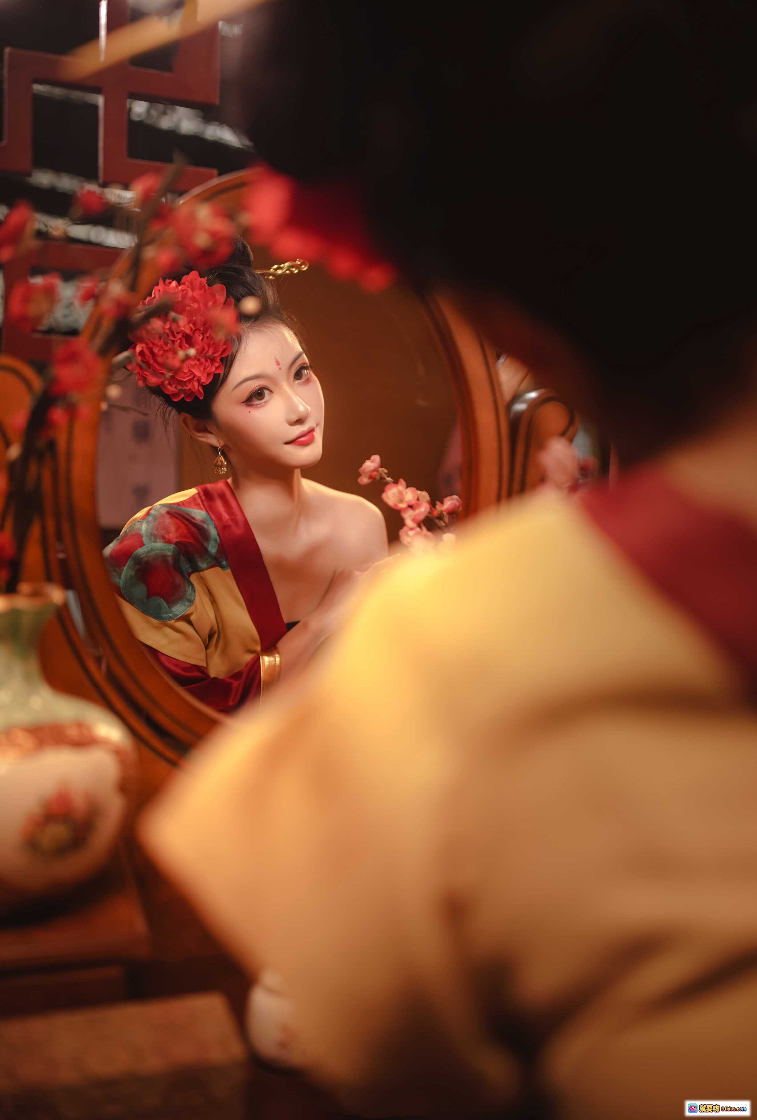 图片[10] - 古风美人抚琴写真｜红花发饰汉服造型｜古典雅致国风摄影｜江湖意境氛围感大片 - 就要吻