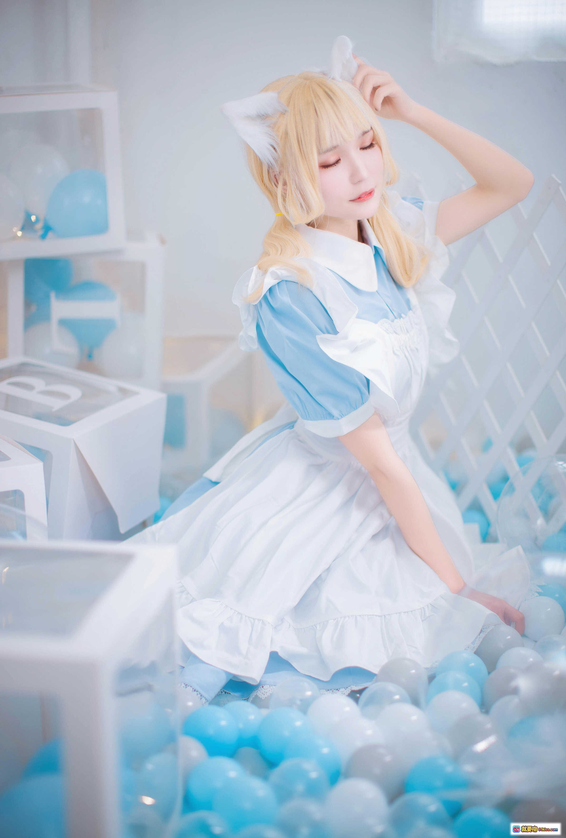 图片[6] - 北之北 VOL.11 女仆装写真 | 蓝白洛丽塔裙装 | 猫耳少女摆拍 | 梦幻窗帘背景 | 甜美日系风格 | 9P高清图集 - 就要吻