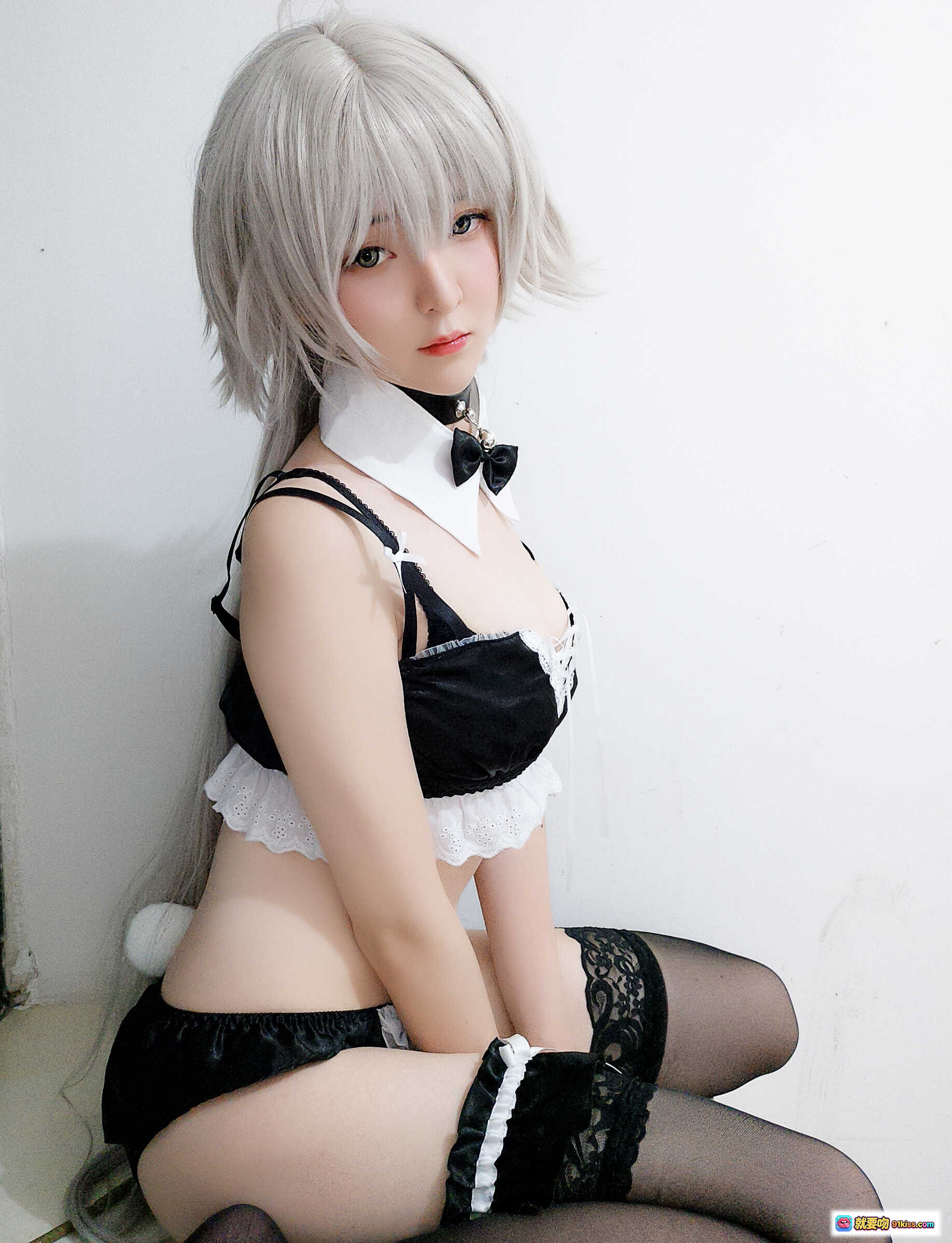 图片[9] - 一小央泽NO.022黑兔Cosplay写真｜银发少女黑丝女仆装10P高清图集 - 就要吻