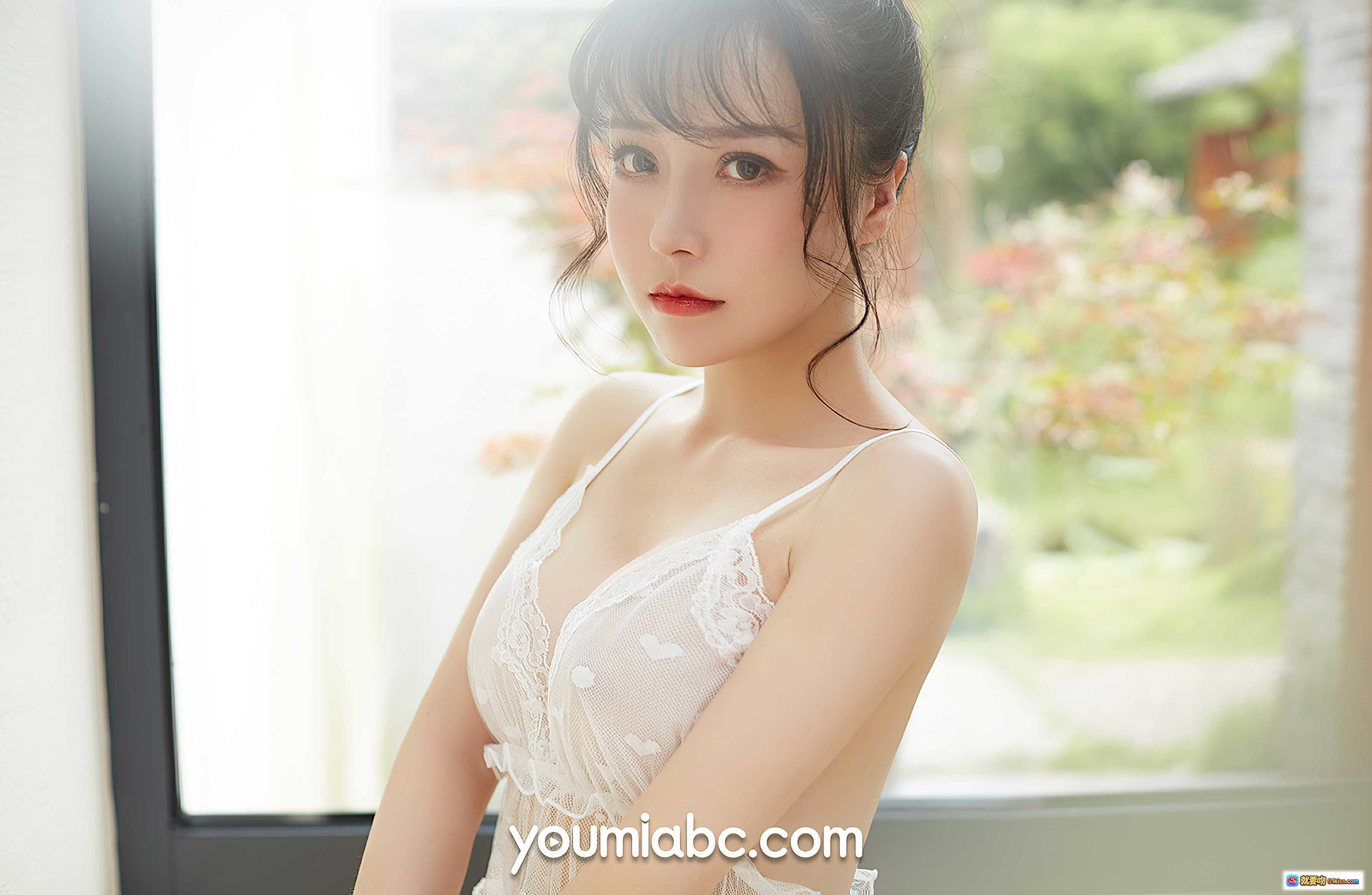 图片[10] - 白亦Ada少女萌主白色蕾丝睡衣写真｜YouMi尤蜜2020.11.17清新甜美居家风私房照 - 就要吻