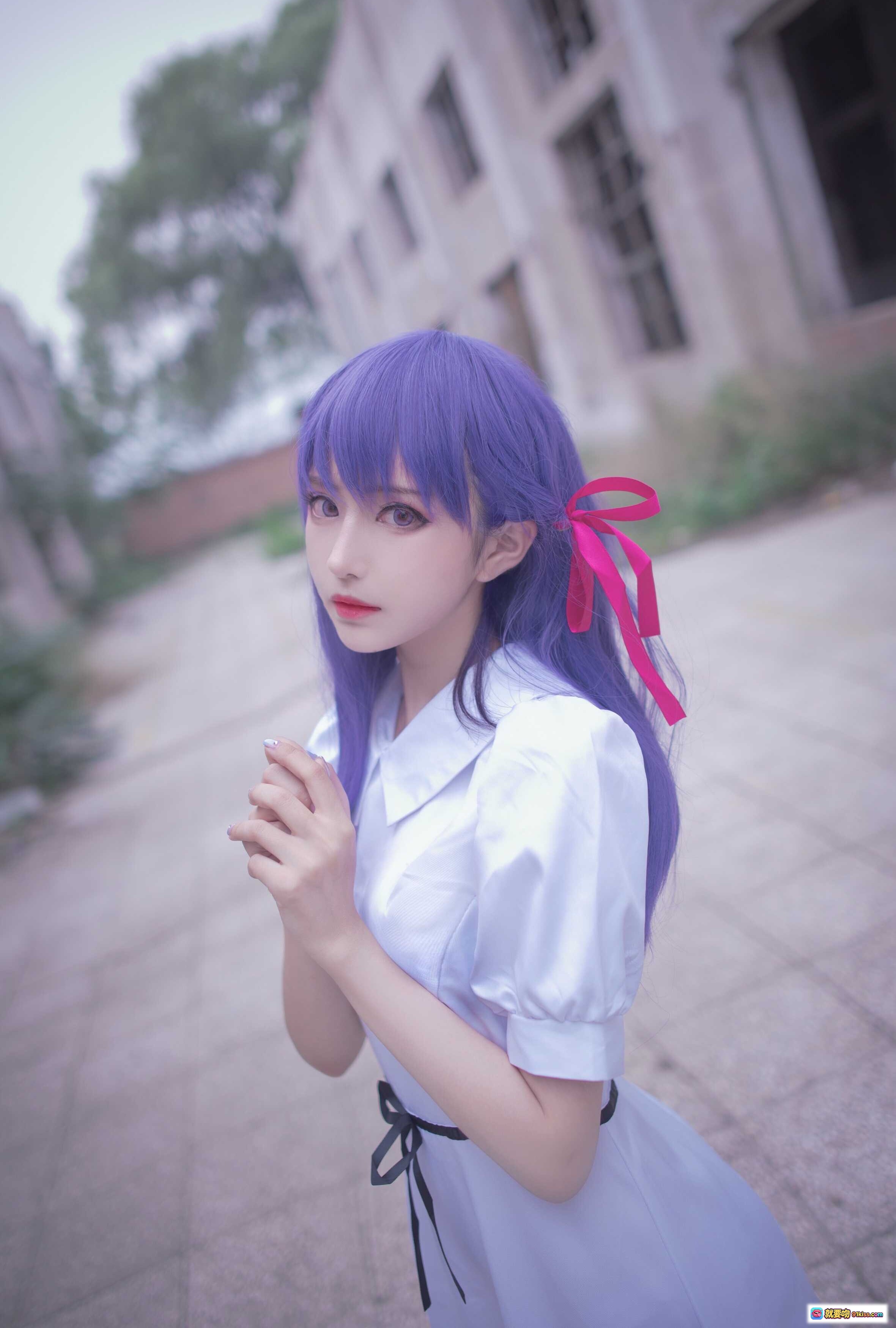 图片[6] - Shika小鹿鹿NO.048间桐樱HF Cosplay 白裙紫发废墟场景唯美写真 15P高清图集 - 就要吻