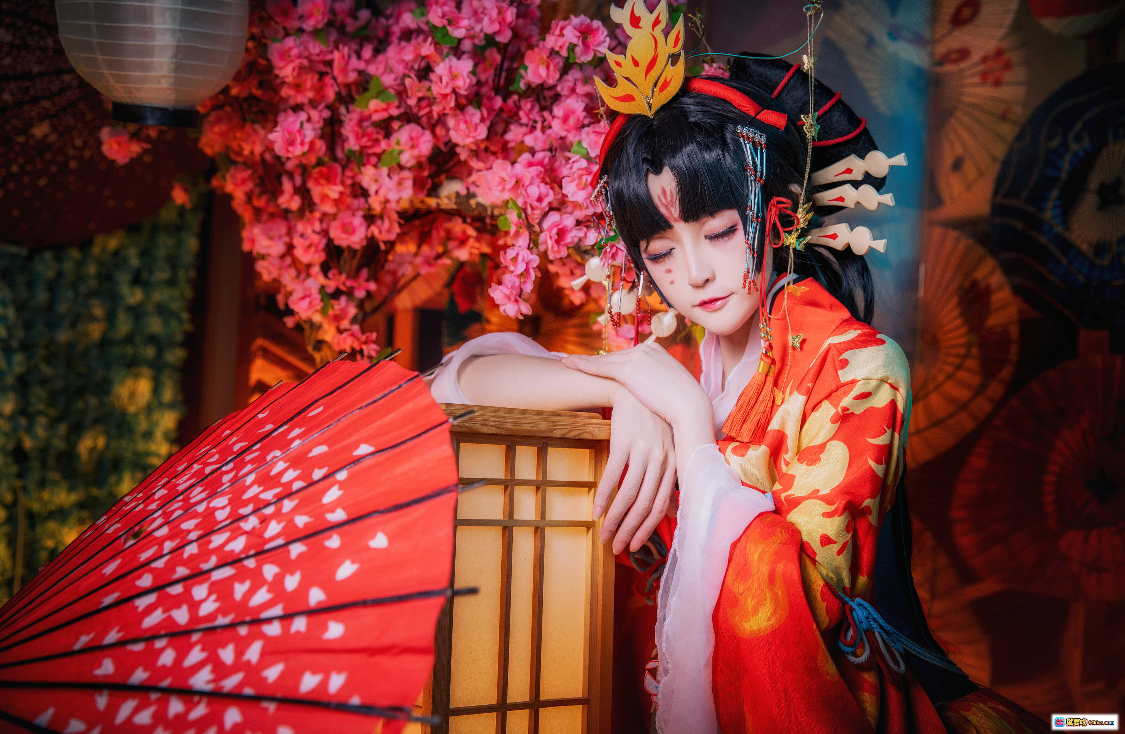 图片[6] - yui金鱼NO.021蝶步韶华和风写真｜红橙和服少女·樱花伞灯·日式屏风布景·古风Cosplay美图集 - 就要吻