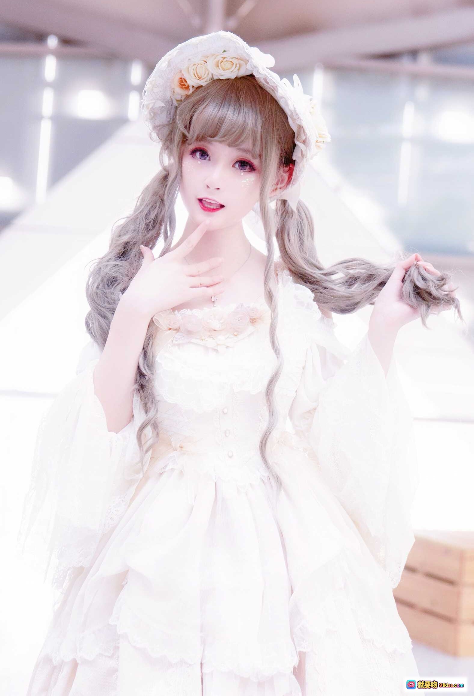 图片[6] - yui金鱼NO.001洛丽塔写真｜甜美蕾丝裙+双马尾造型+梦幻白色系Lolita穿搭 - 就要吻