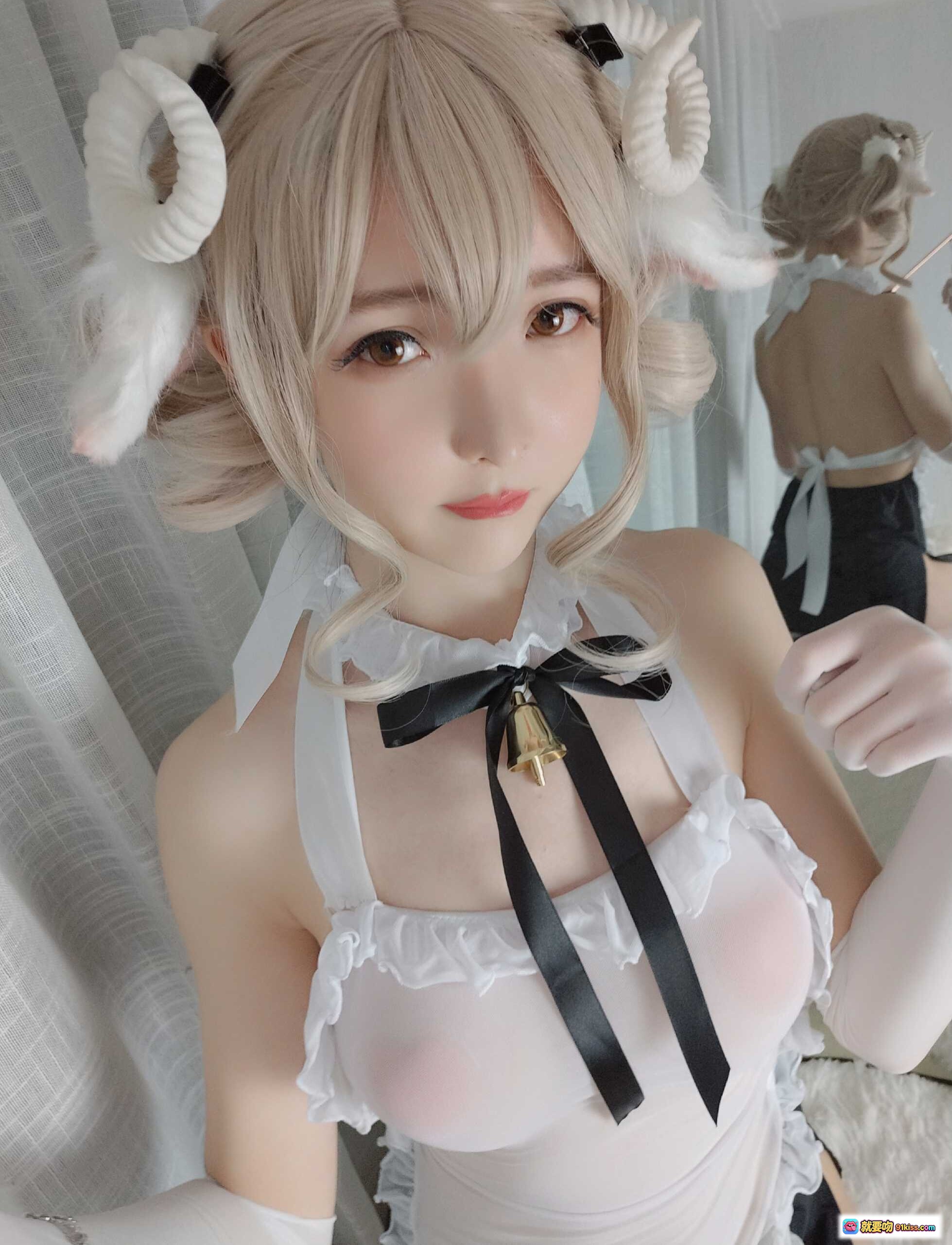 图片[5] - 小央泽NO.035小绵羊cosplay写真｜白色蕾丝女仆装+长手套+羊角发饰+丝袜美腿｜63P高清图集 - 就要吻