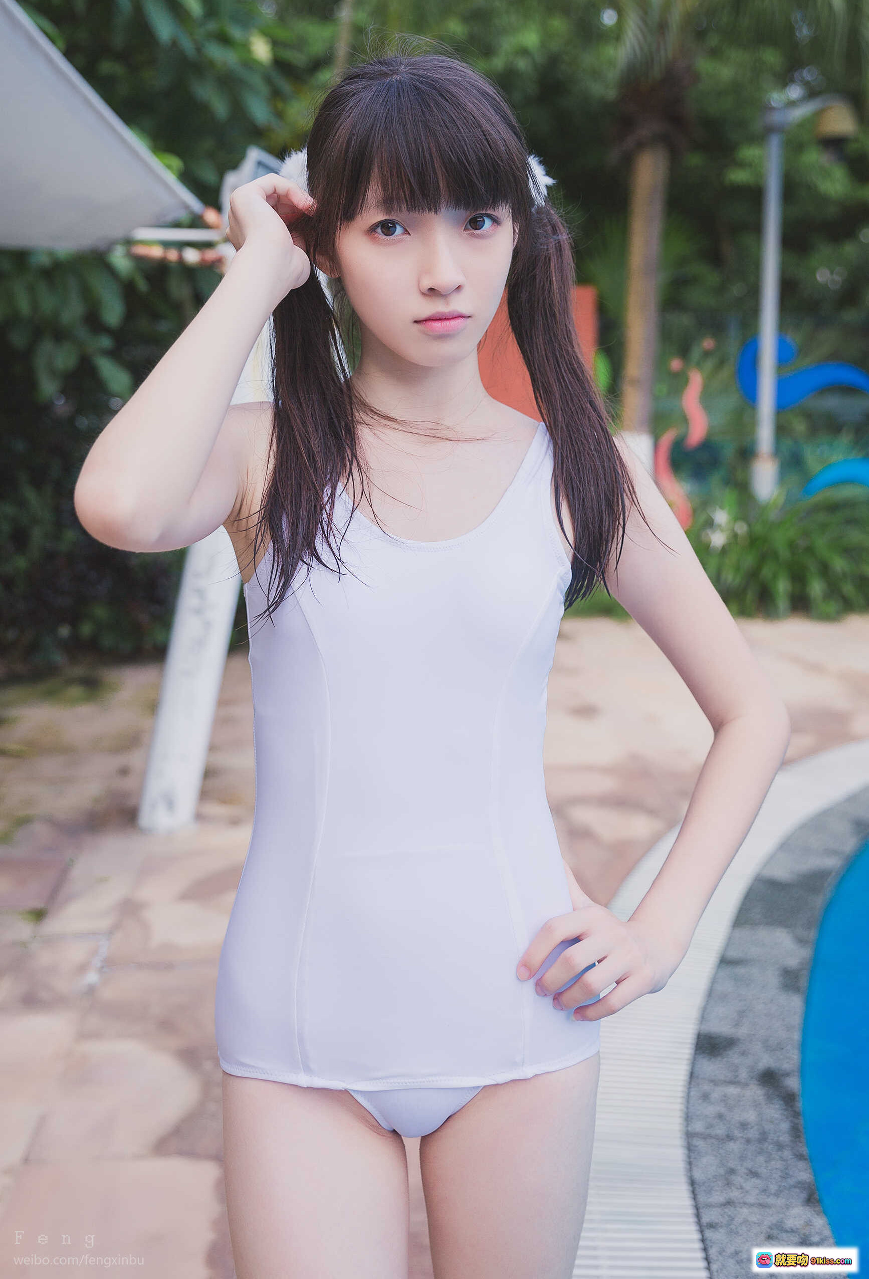 图片[5] - 祖木子NO.012泳边白丝写真 29P42MB 白色丝袜美腿特写 坐姿性感私房照 清新户外风格 - 就要吻