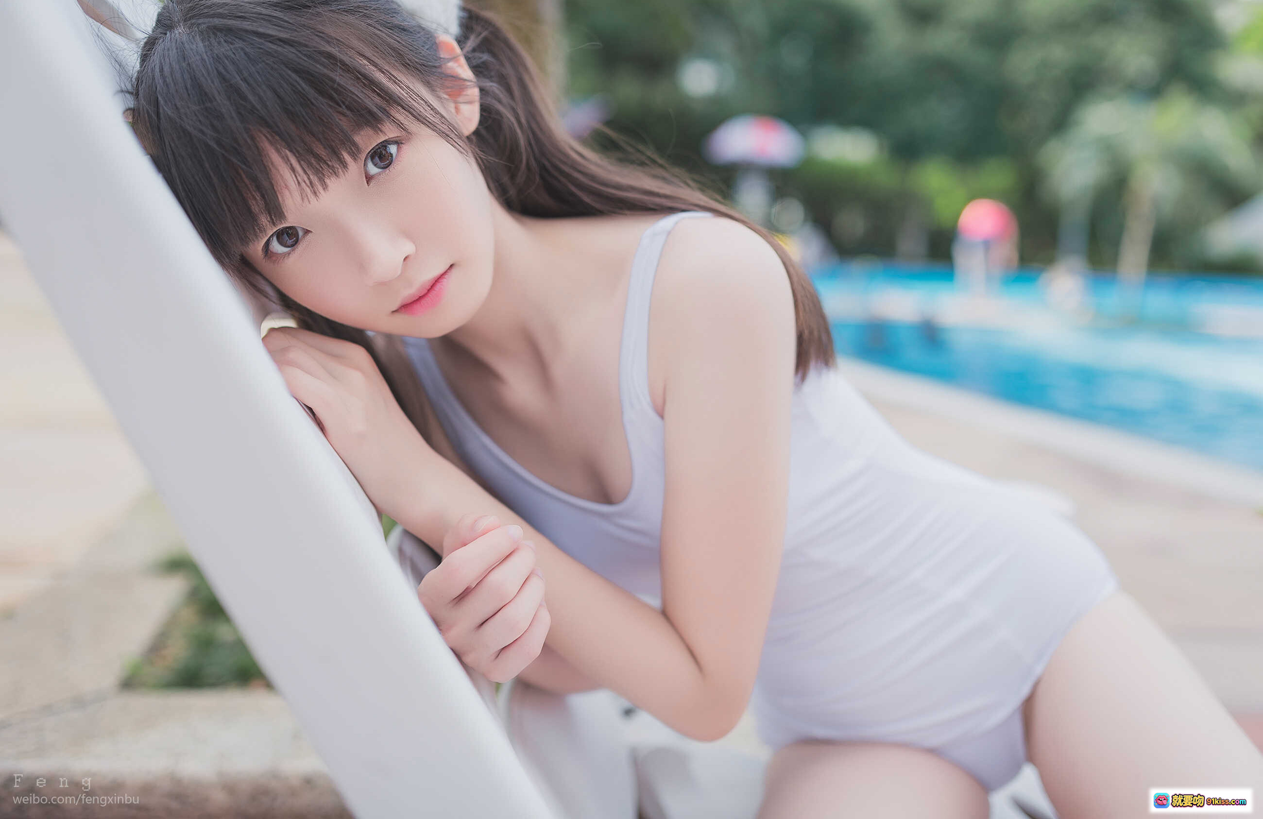 图片[9] - 祖木子NO.012泳边白丝写真 29P42MB 白色丝袜美腿特写 坐姿性感私房照 清新户外风格 - 就要吻