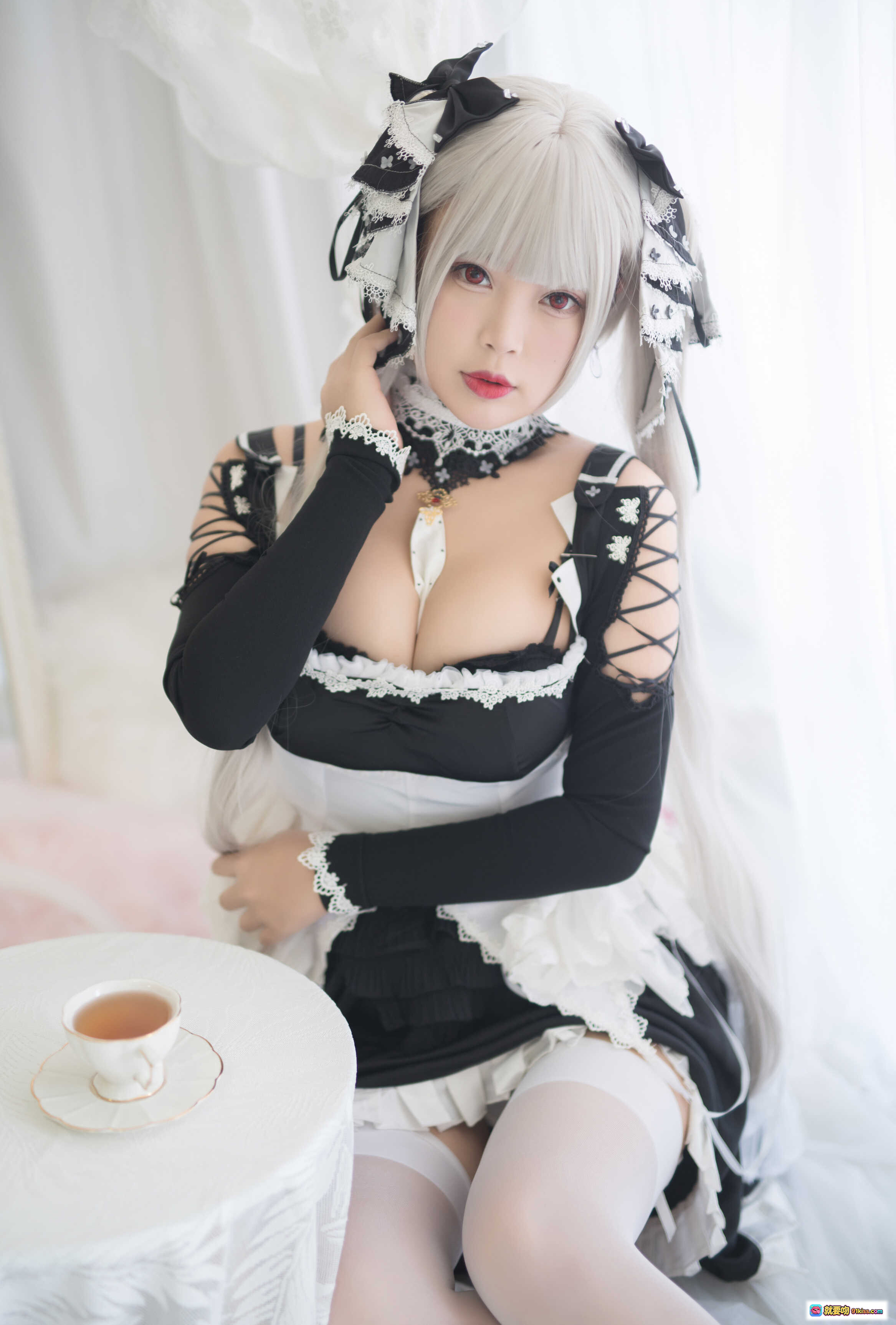 图片[5] - 白烨VOL.022可畏cosplay写真｜黑白色洛丽塔女仆装｜长发假发蕾丝装饰｜丝袜高跟椅上姿势｜78P高清图集 - 就要吻