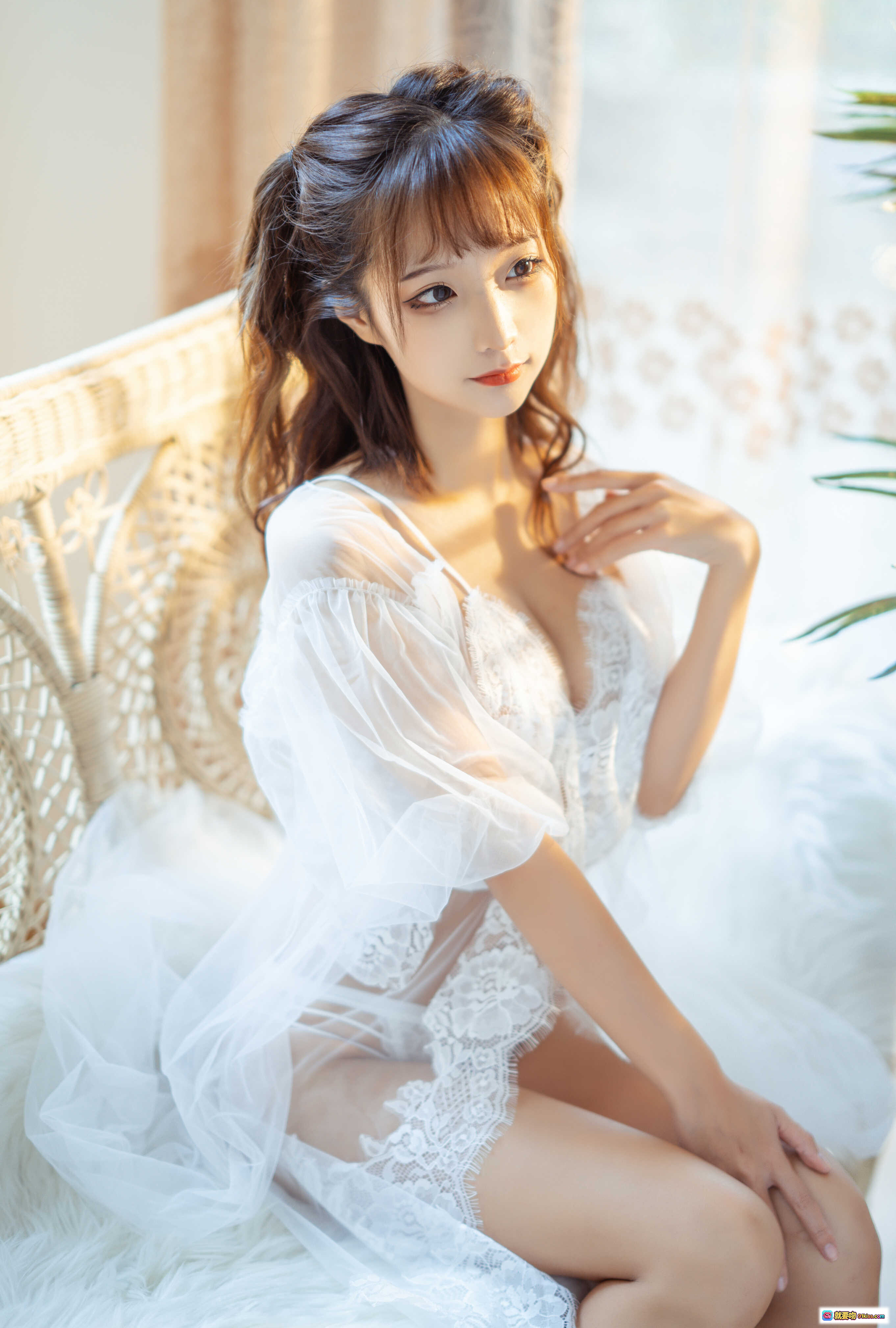 图片[9] - 蠢沫沫NO.112轻纱写真｜白色蕾丝睡衣性感私房照｜柔光窗帘背景少女风摄影集 - 就要吻