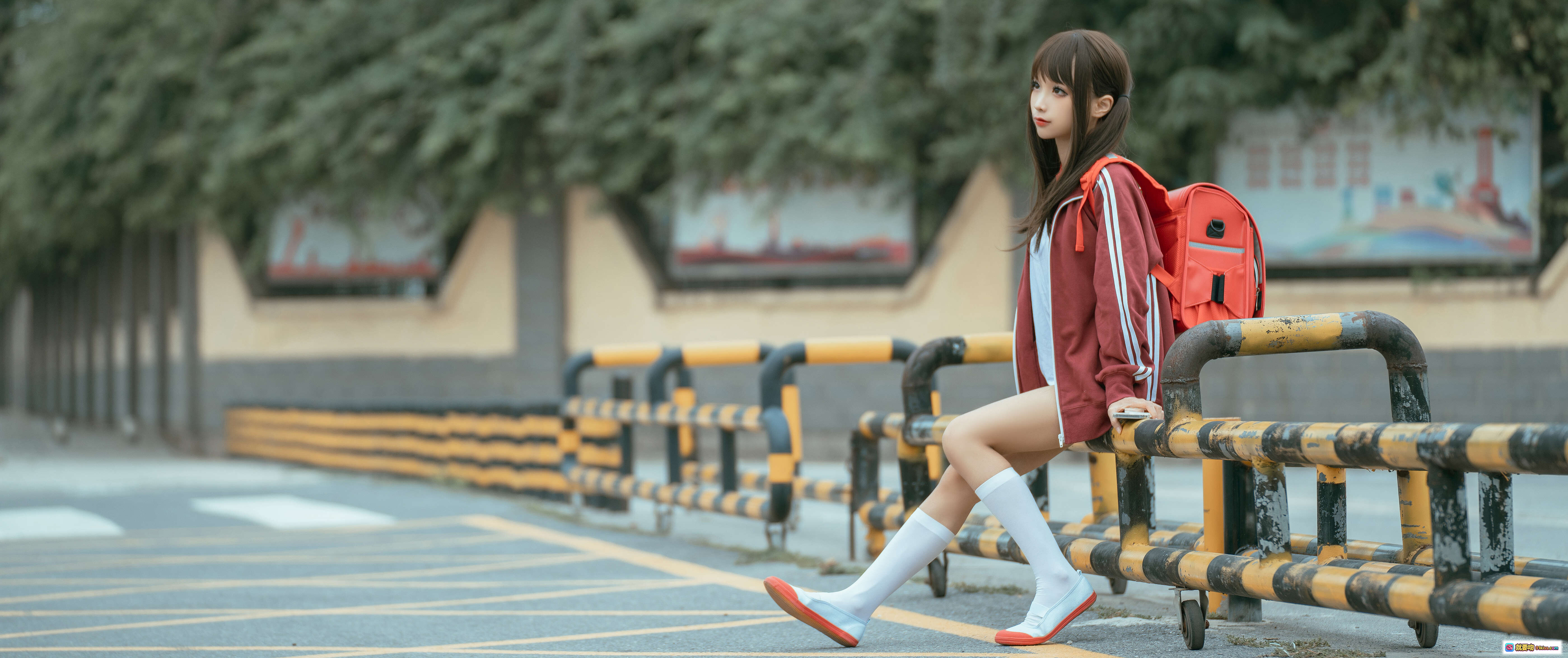 图片[3] - 蠢沫沫NO.118叫兽的恶作剧Ⅳ校园风少女街拍写真 194P高清图集 白袜红书包青春活力场景 - 就要吻