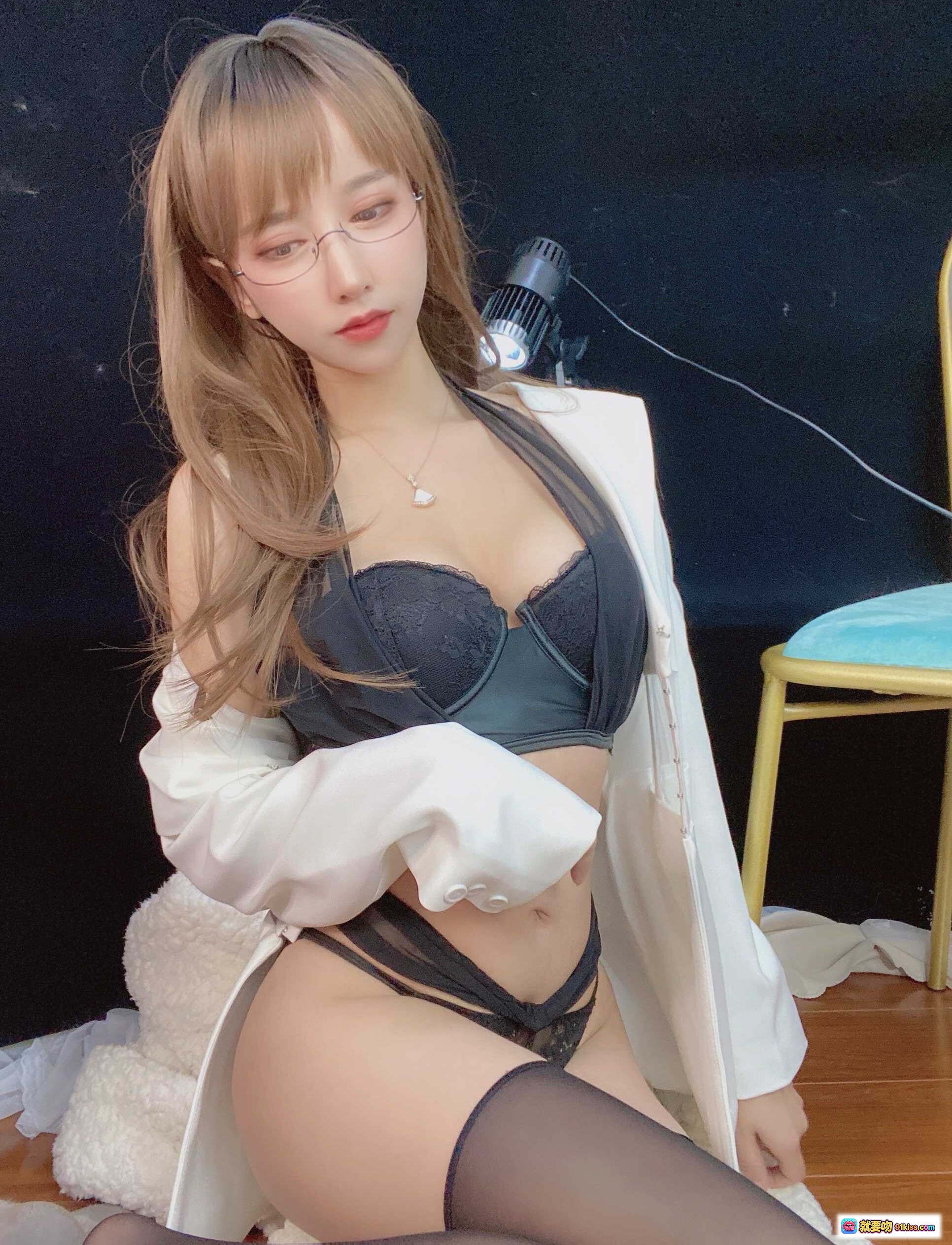 图片[5] - 过期米线线喵113米线朱砂痣写真：黑丝美腿+透视内衣+白衬衫+眼镜少女风30P高清图集 - 就要吻