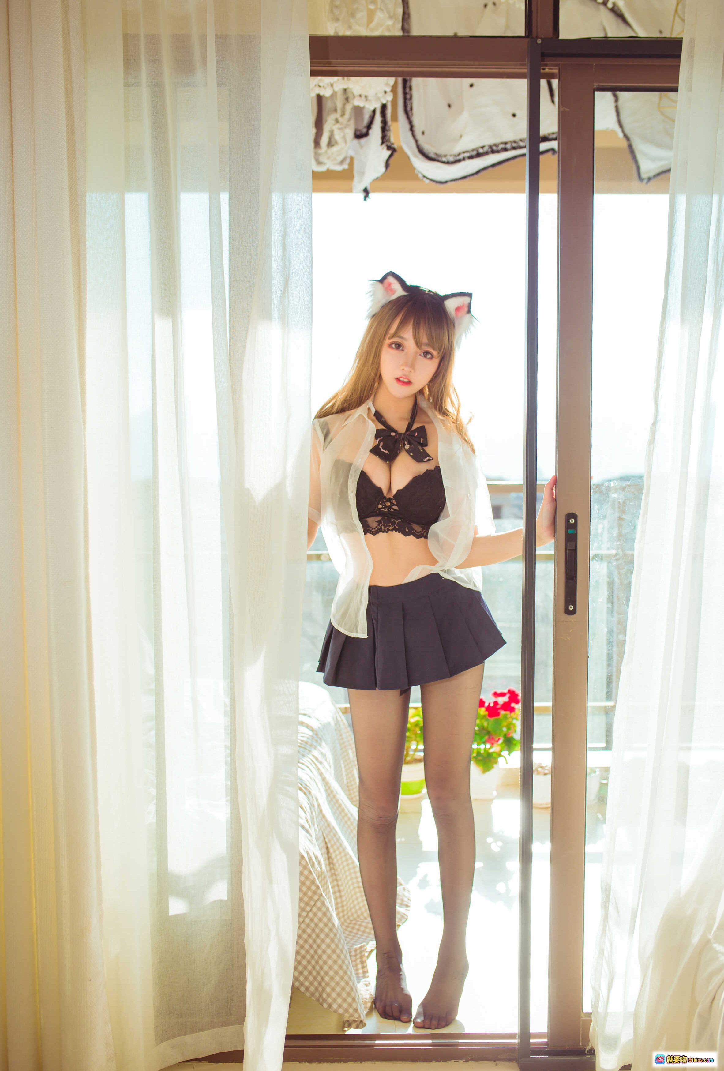 图片[6] - 过期米线线喵038阳台写真-猫耳少女黑丝蕾丝裙性感私房照24P高清图集 - 就要吻