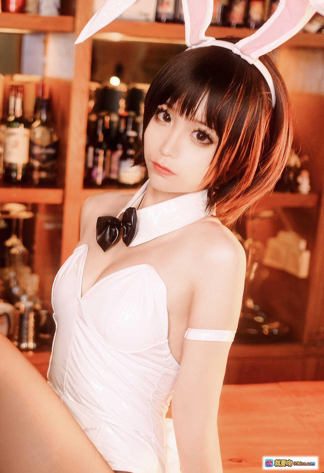 图片[1] - 蠢沫沫NO.019加藤惠兔女郎写真-白色制服黑蝴蝶结兔耳造型40P高清美图 - 就要吻