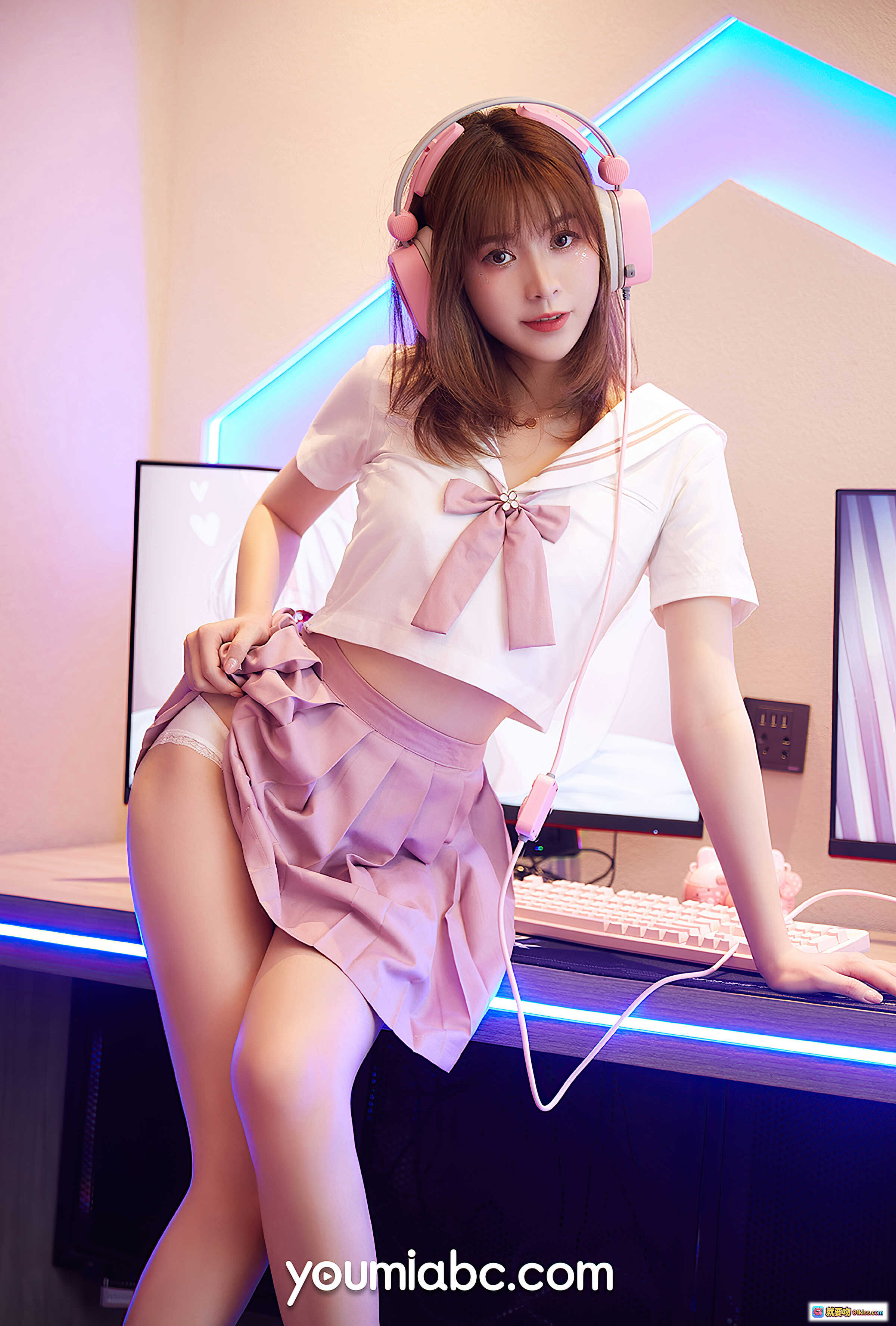 图片[6] - 激萌电竞少女YOYO优优粉色系穿搭戴耳机游戏写真YouMi尤蜜20201024高清美图 - 就要吻