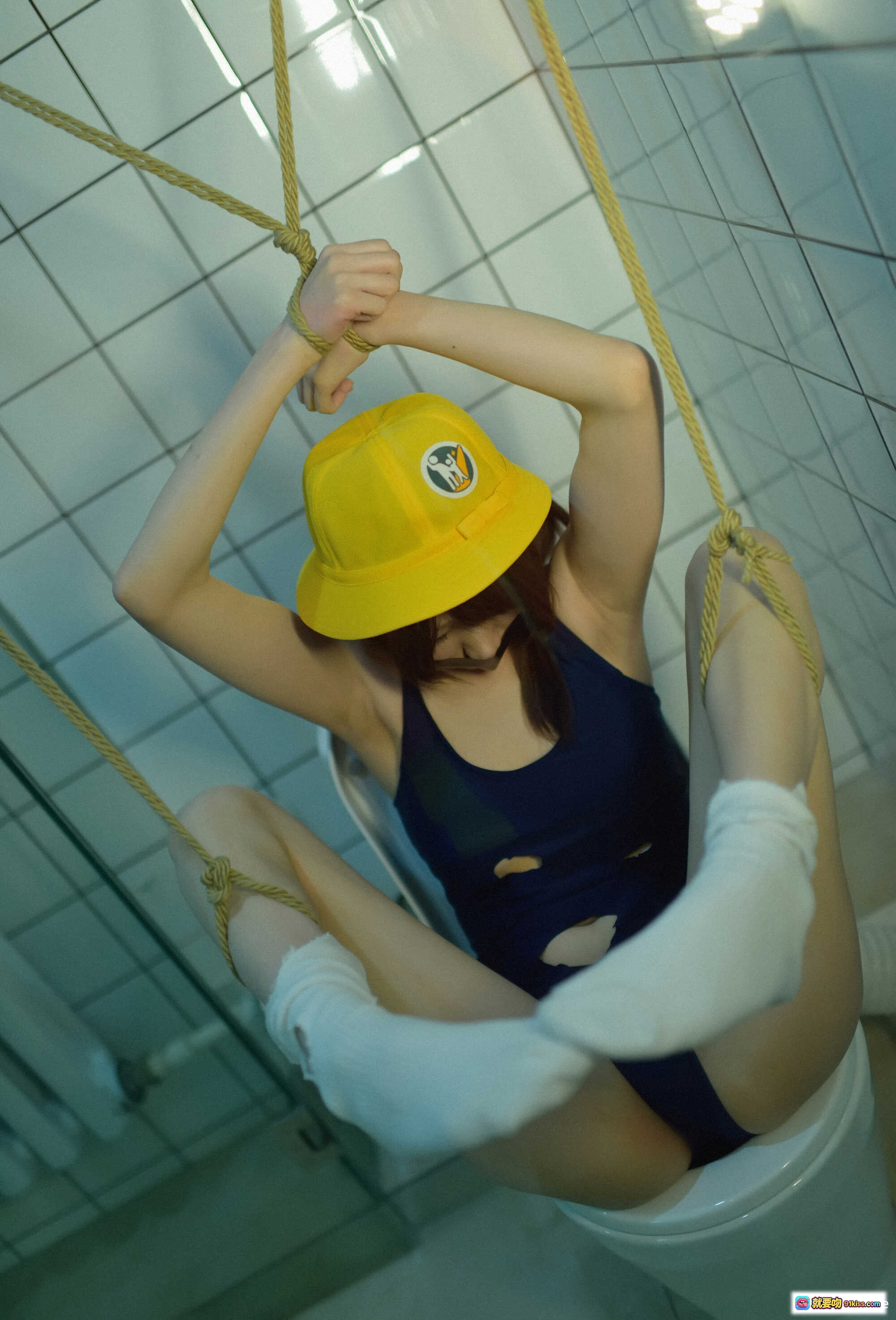 图片[7] - Nagesa魔物喵 VOL.06 死库水 202P 478M 绳缚艺术 拍立得风格 暗黑美学 情绪张力 视觉冲击 独家摄影集 - 就要吻