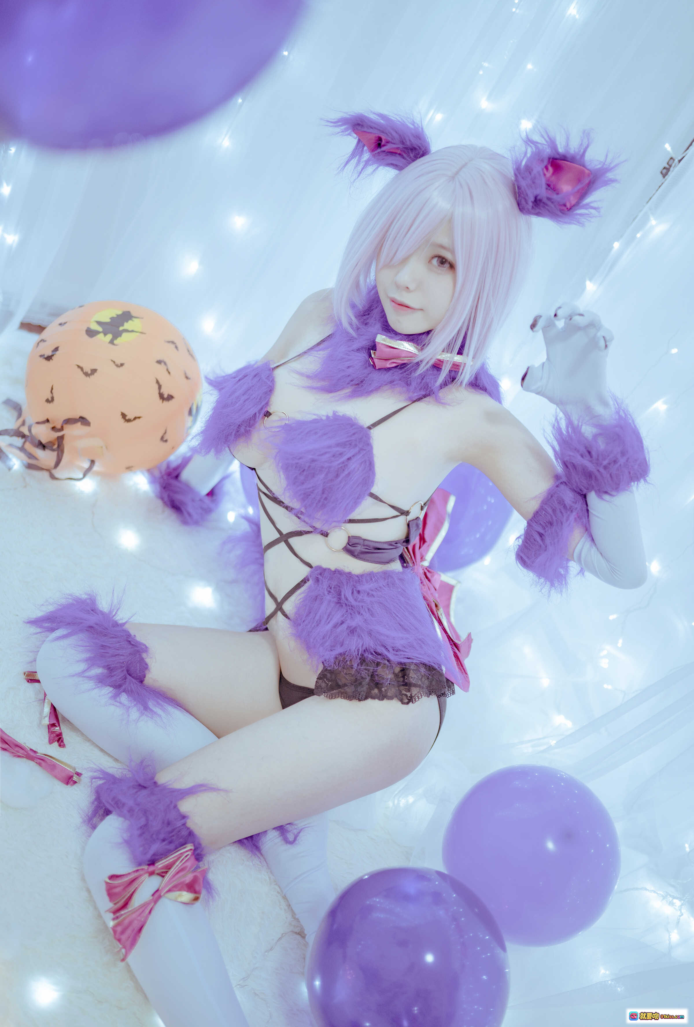 图片[2] - 小野妹子W NO.031 玛修B Cosplay 紫色毛绒兔耳装 白发少女写真 16P高清图集 - 就要吻