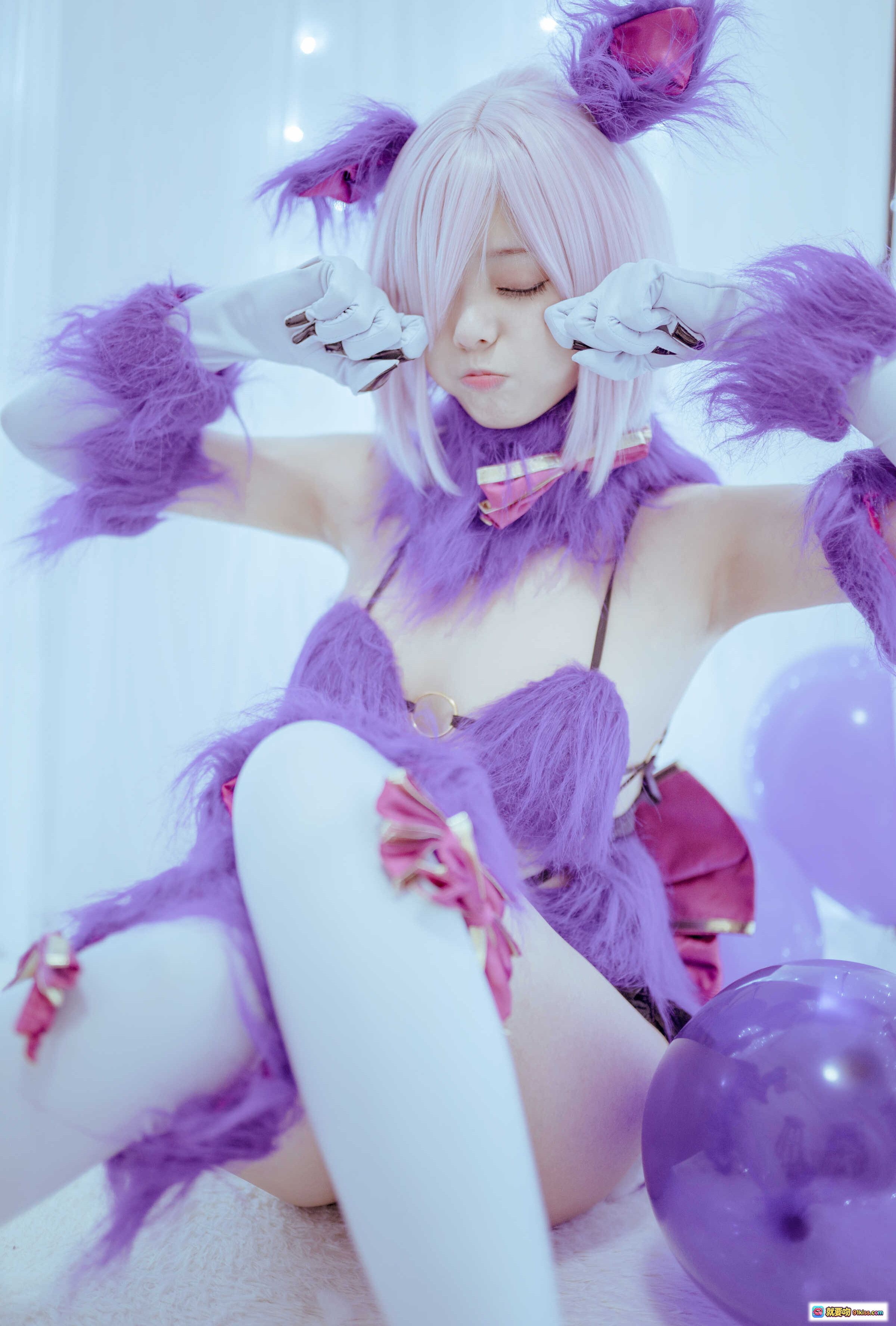 图片[8] - 小野妹子W NO.031 玛修B Cosplay 紫色毛绒兔耳装 白发少女写真 16P高清图集 - 就要吻