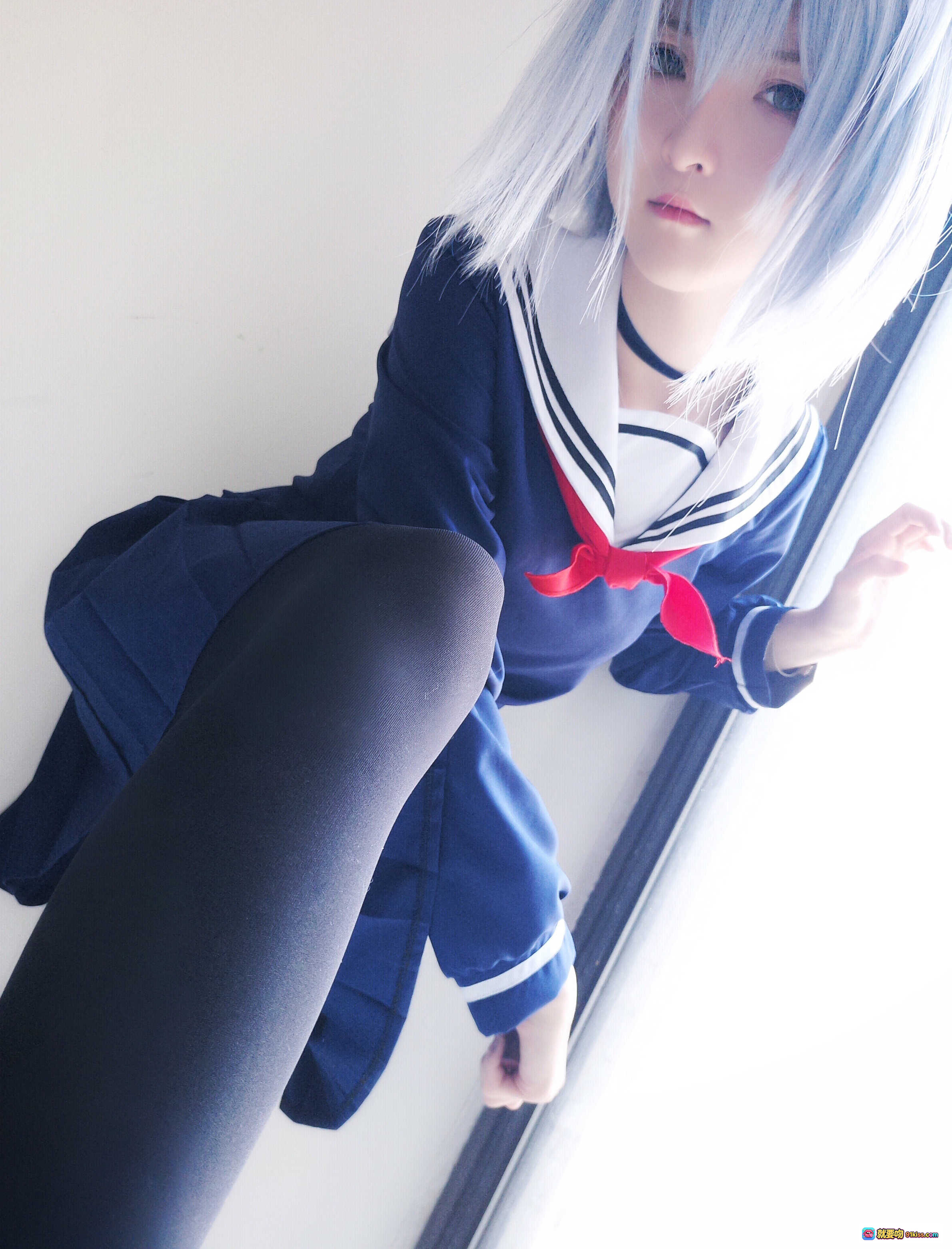 图片[10] - 一小央泽NO.023空银子cos写真｜黑丝美腿+蓝发少女+自拍镜前+性感内衣+毛绒地毯场景 - 就要吻