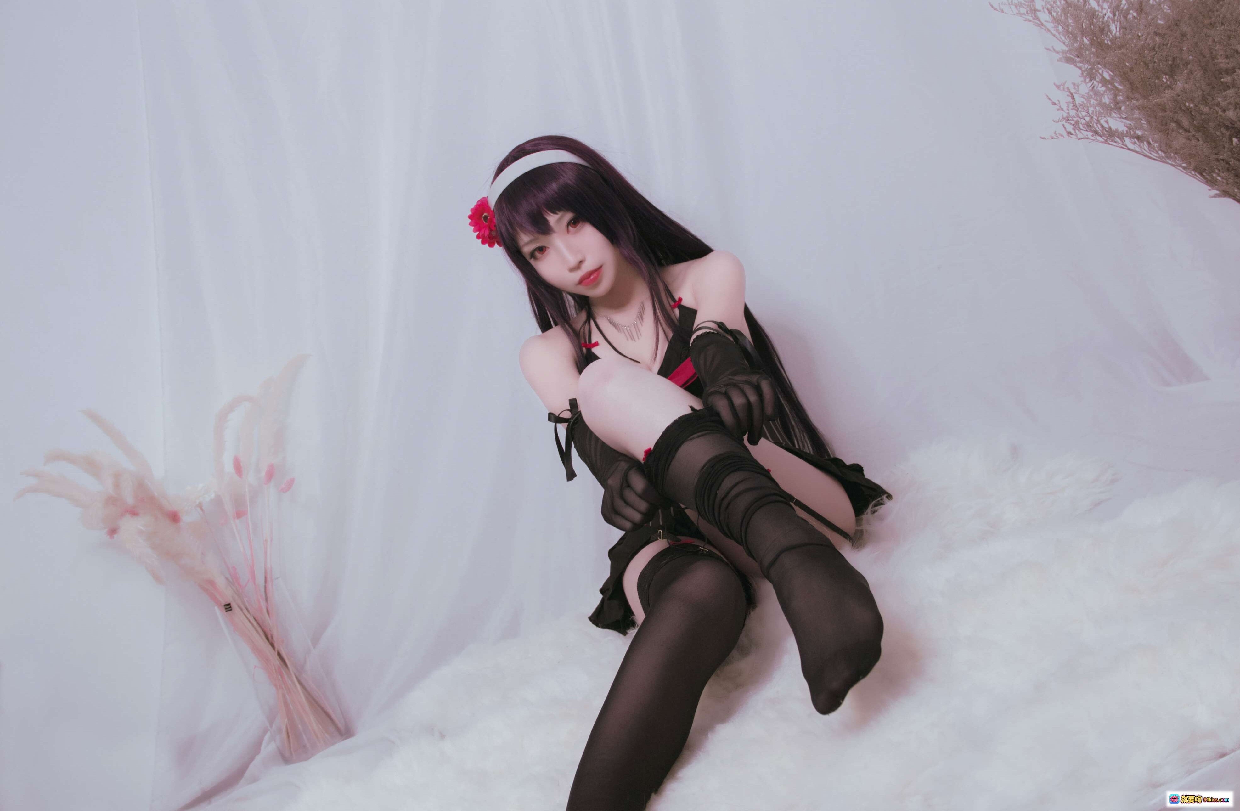 图片[10] - 白易子NO.25霞之丘诗羽Cosplay写真 黑丝美腿红花发饰性感优雅室内摄影10P高清图集 - 就要吻