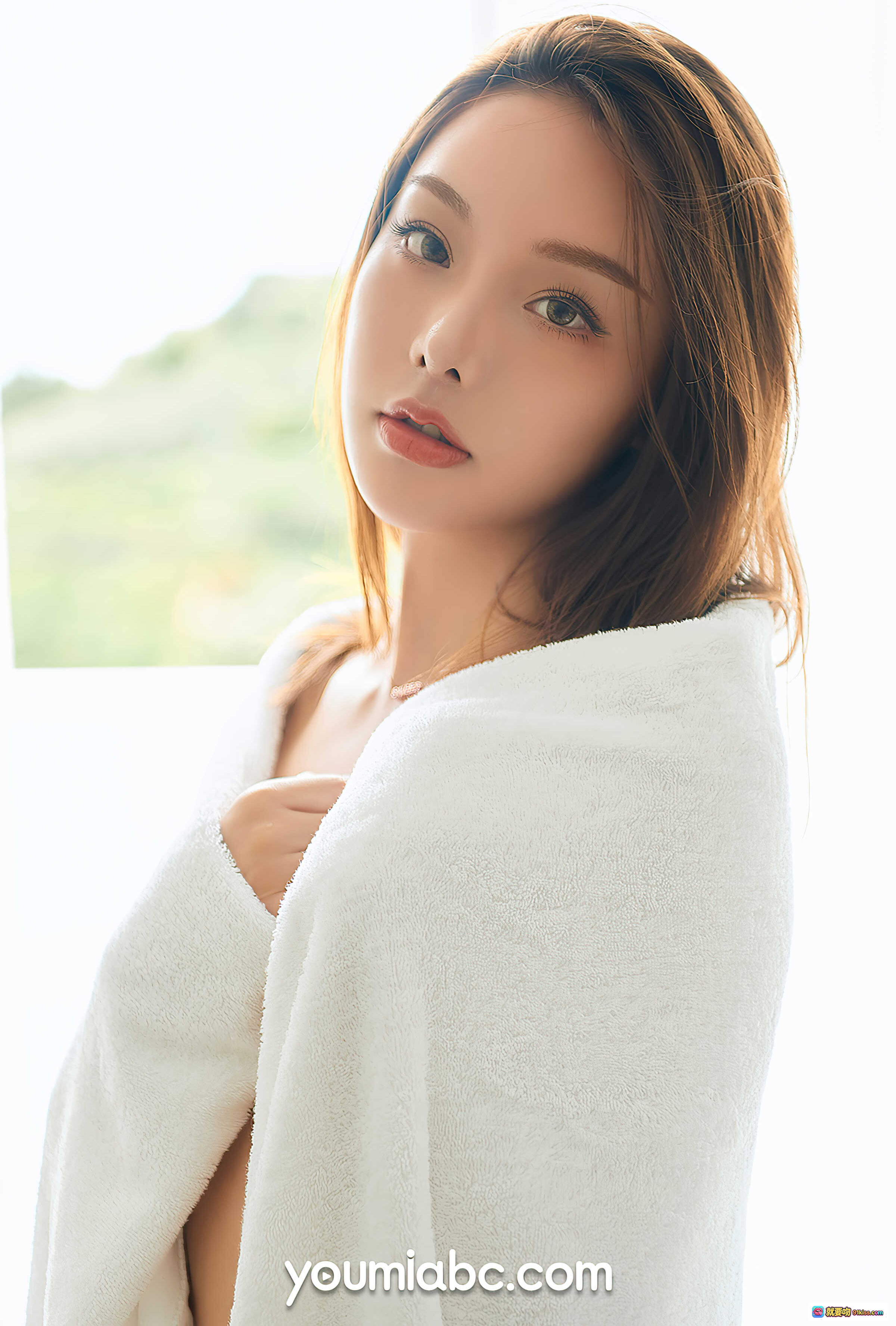 图片[1] - 陈圆圆浸湿比基尼写真 | YouMi尤蜜2020.10.16高清美图 | 白色浴巾性感私房照 - 就要吻