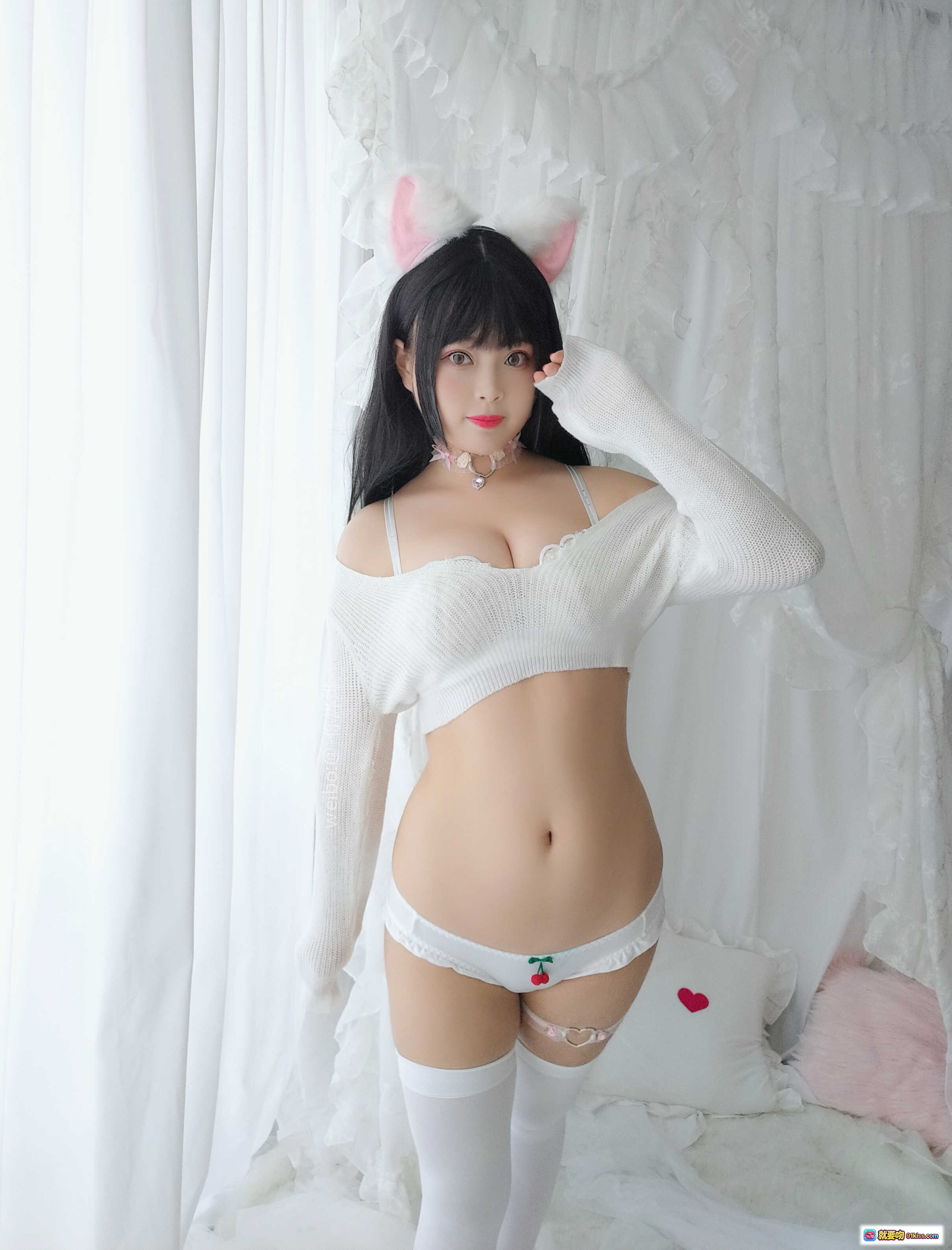 图片[6] - 白烨VOL.025小奶猫写真｜白色蕾丝内衣+兔耳发饰+樱桃内裤+过膝袜+纯欲风少女私房照 - 就要吻
