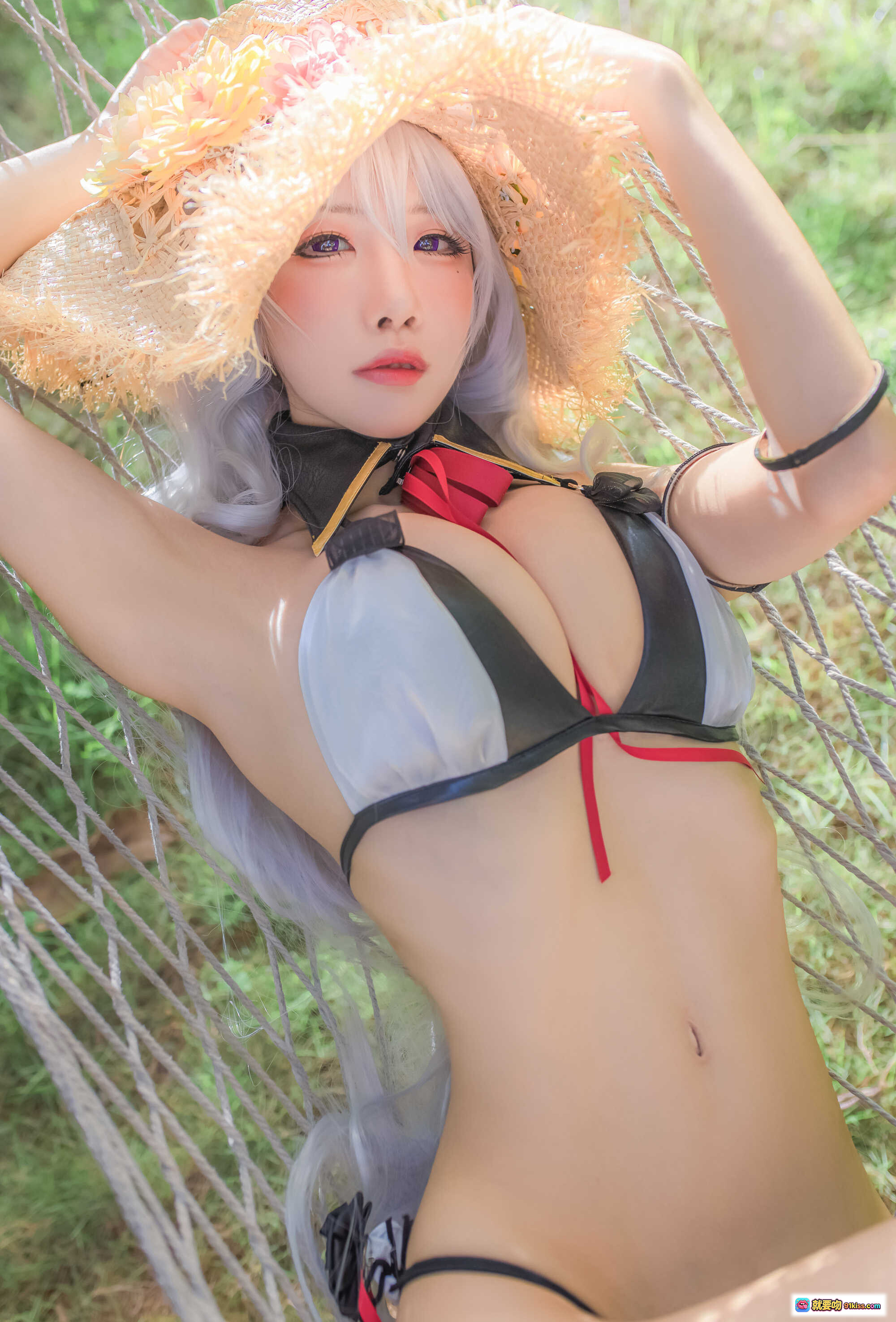 图片[2] - 水淼NO.065阿尔及利亚泳装写真·银发少女草帽花饰·海边阳台逆光美拍·精致cosplay比基尼造型 - 就要吻