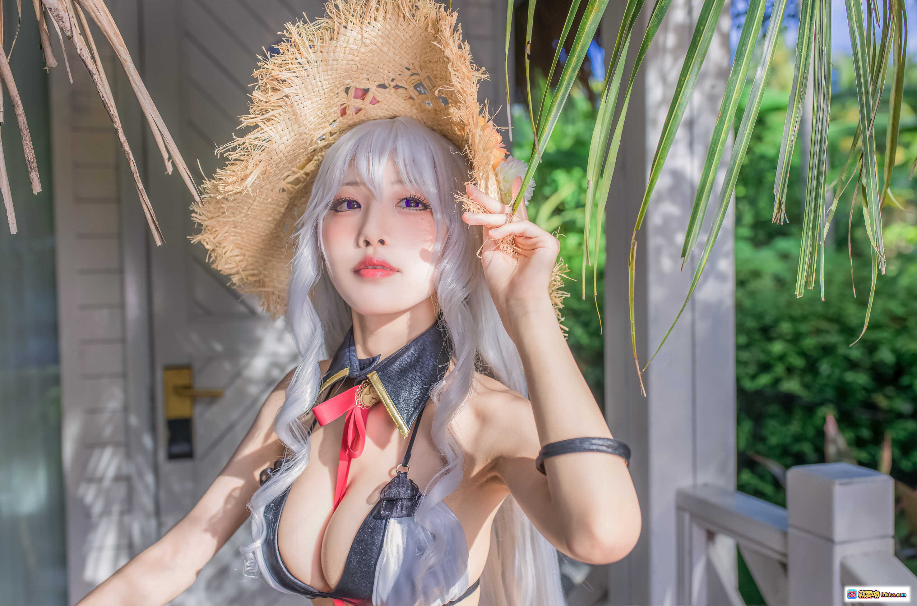 图片[3] - 水淼NO.065阿尔及利亚泳装写真·银发少女草帽花饰·海边阳台逆光美拍·精致cosplay比基尼造型 - 就要吻