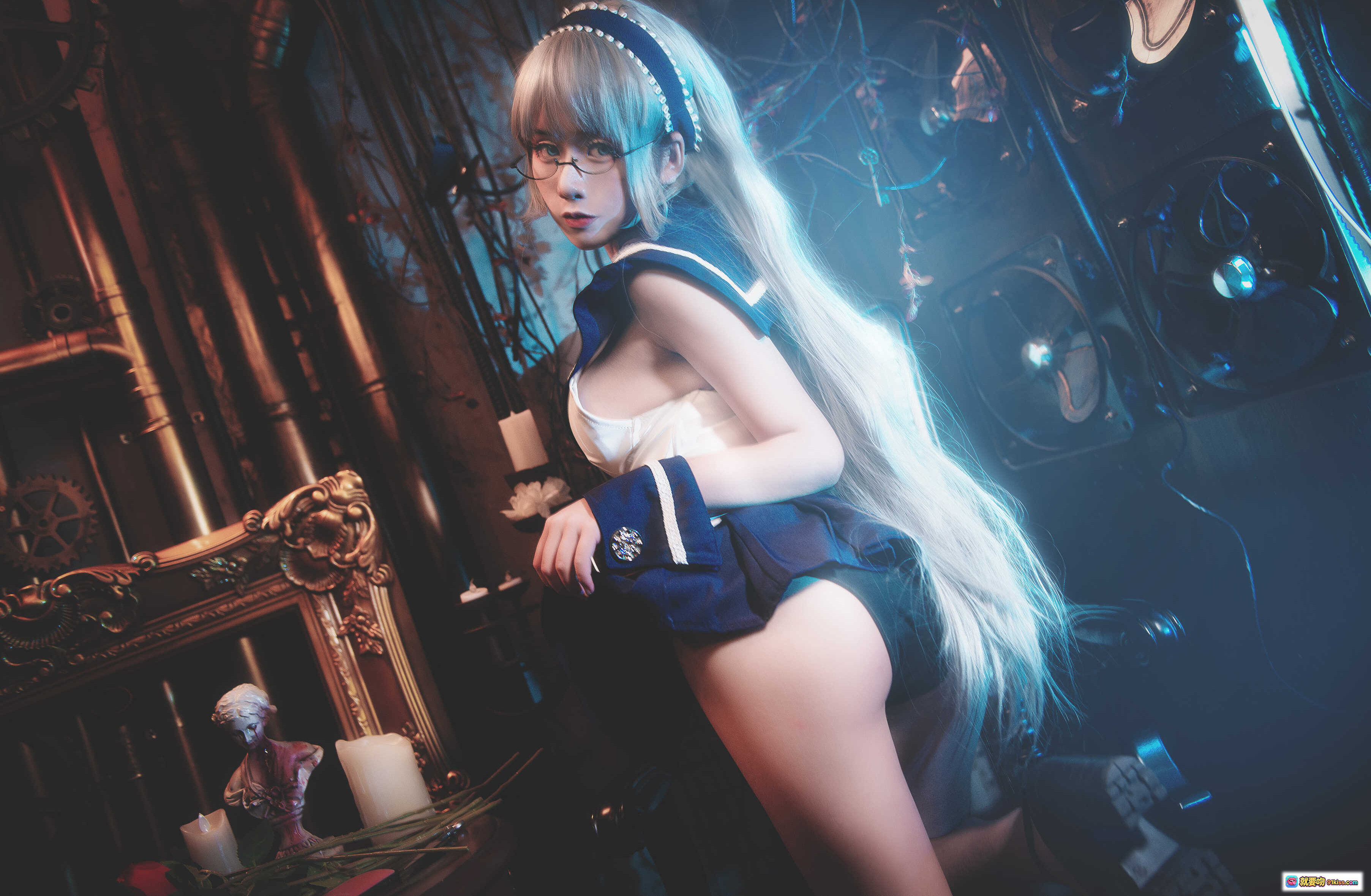 图片[4] - 一笑芳香沁NO.024 JK赛博风cosplay写真 未来感面具+科技蓝光+性感制服+暗黑氛围 9P高清图集 - 就要吻
