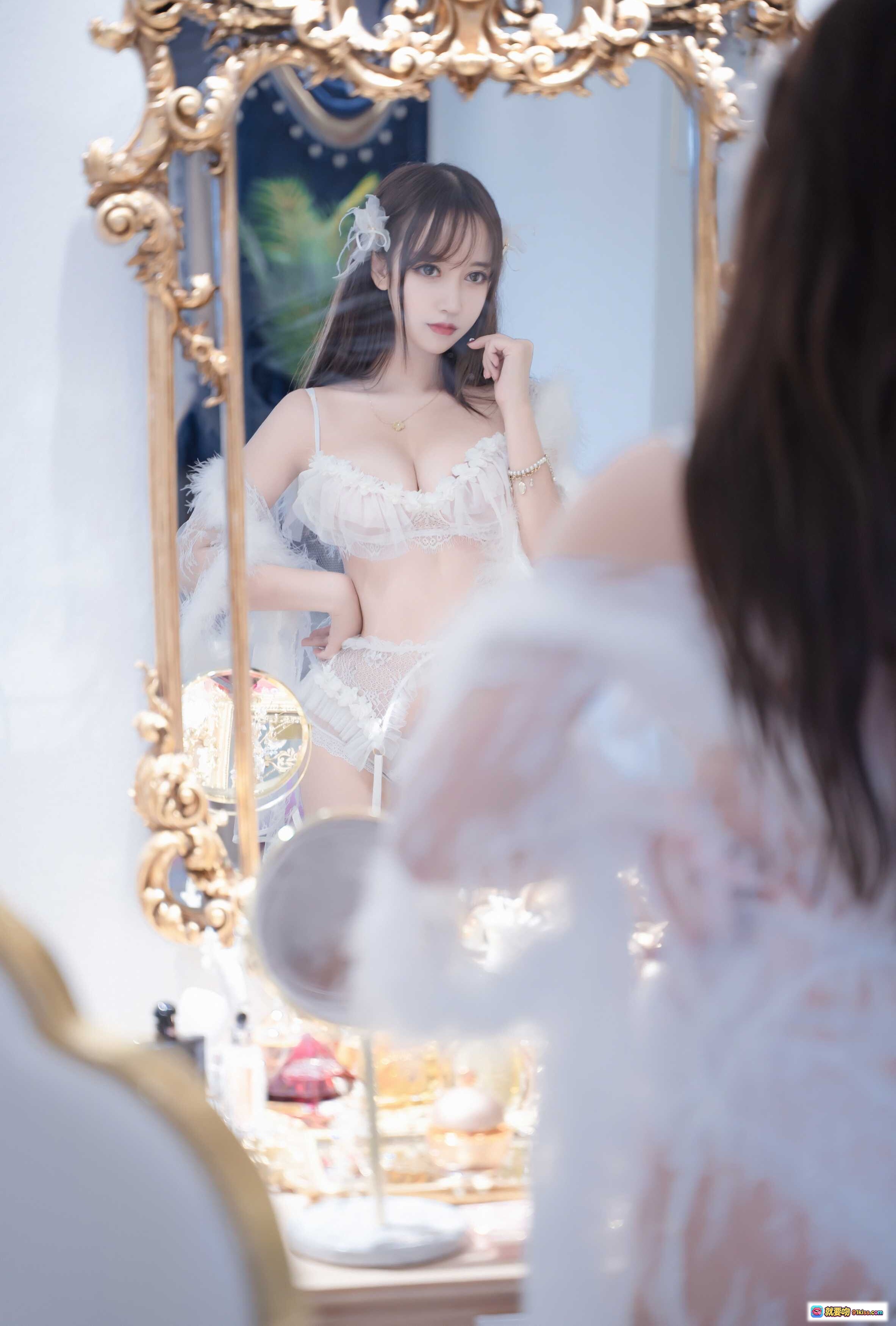 图片[2] - 天使少女写真｜白色蕾丝内衣+吊带袜+花饰发夹｜纯欲风私房摄影｜高清44P美图 - 就要吻