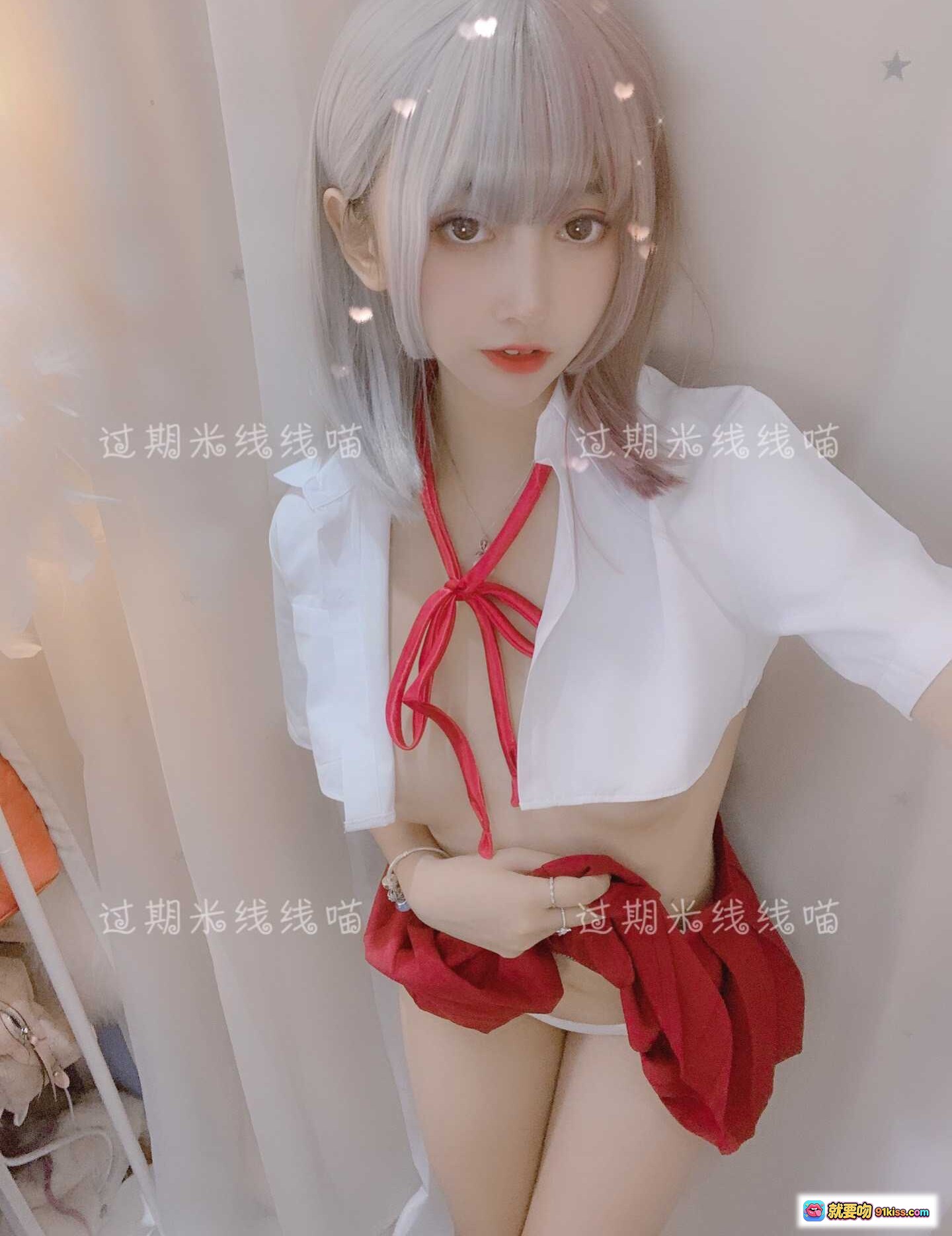 图片[8] - 过期米线线喵055米线红色JK制服写真17P6MB银发少女爱心遮挡性感私房照 - 就要吻