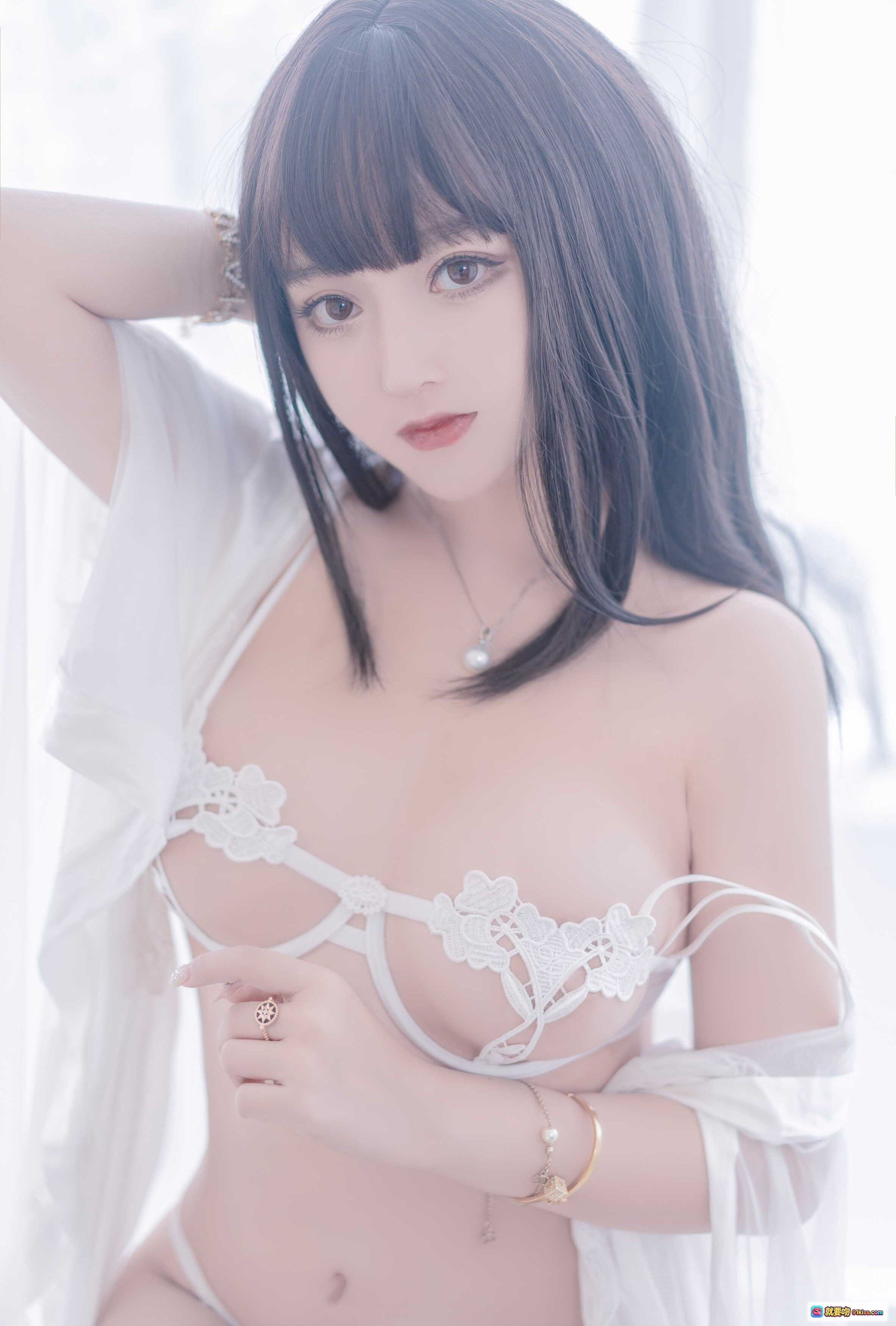 图片[3] - 过期米线线喵092米线镂空内衣写真65P85M 白色蕾丝性感私房美拍少女风纯欲系居家诱惑大片 - 就要吻