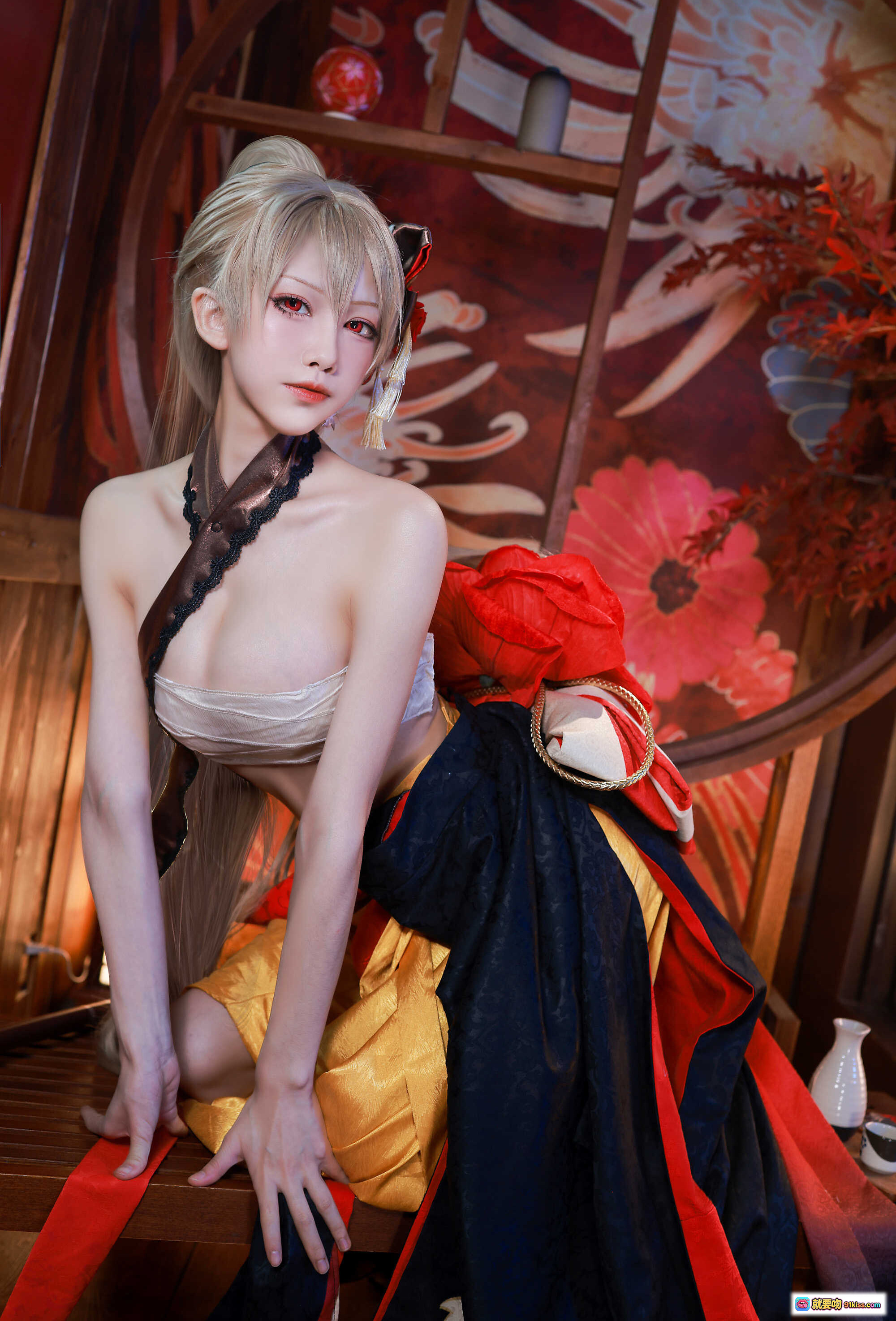 图片[8] - 水淼aqua NO.079新春4套正片让巴尔cos写真·日式和风场景·红叶背景·和服造型·持扇坐姿·精致妆发·高质感摄影 - 就要吻