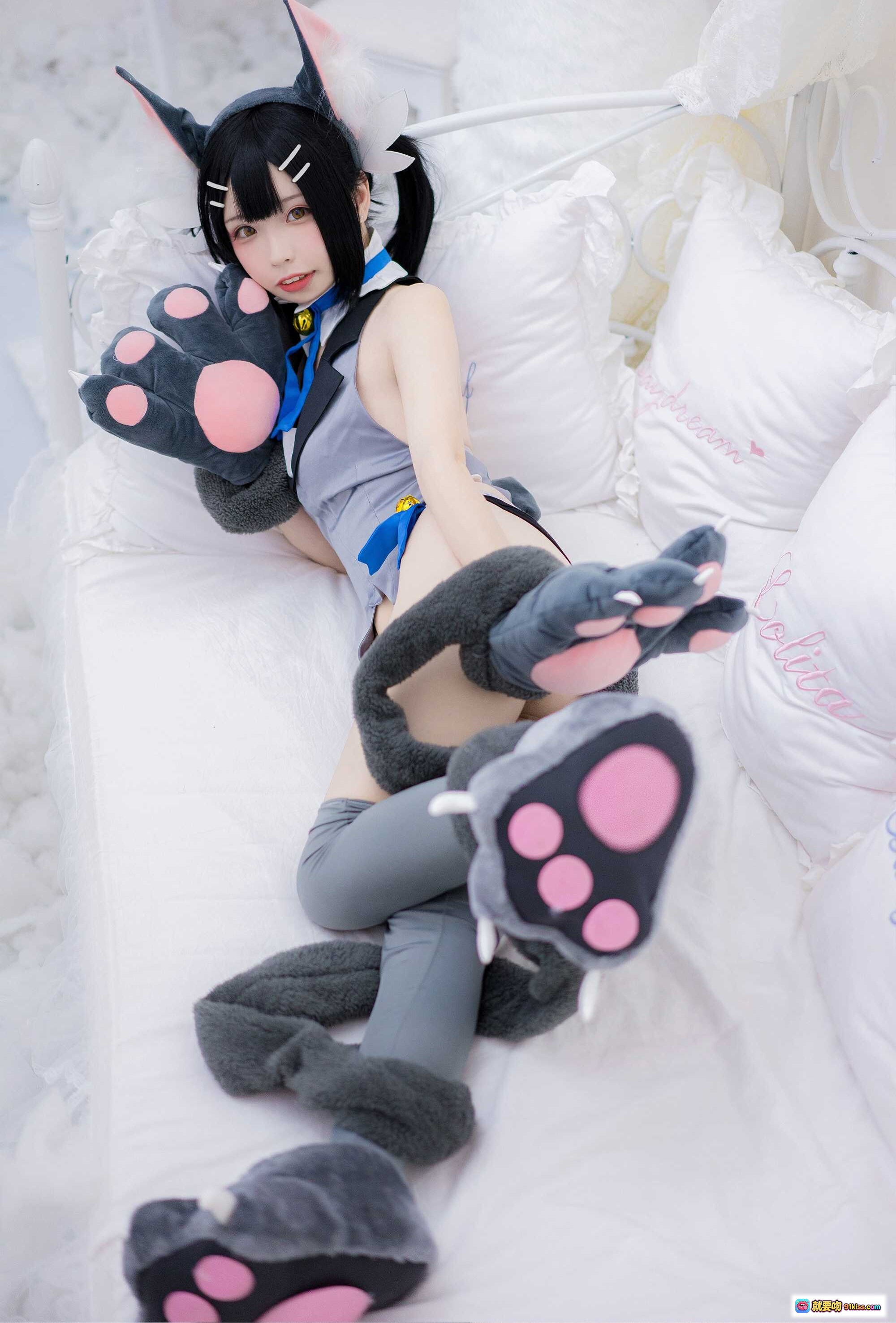 图片[5] - 十万珍吱伏特NO.007卫宫美游cosplay猫耳女仆装灰色长袜毛绒爪套可爱写真12P - 就要吻