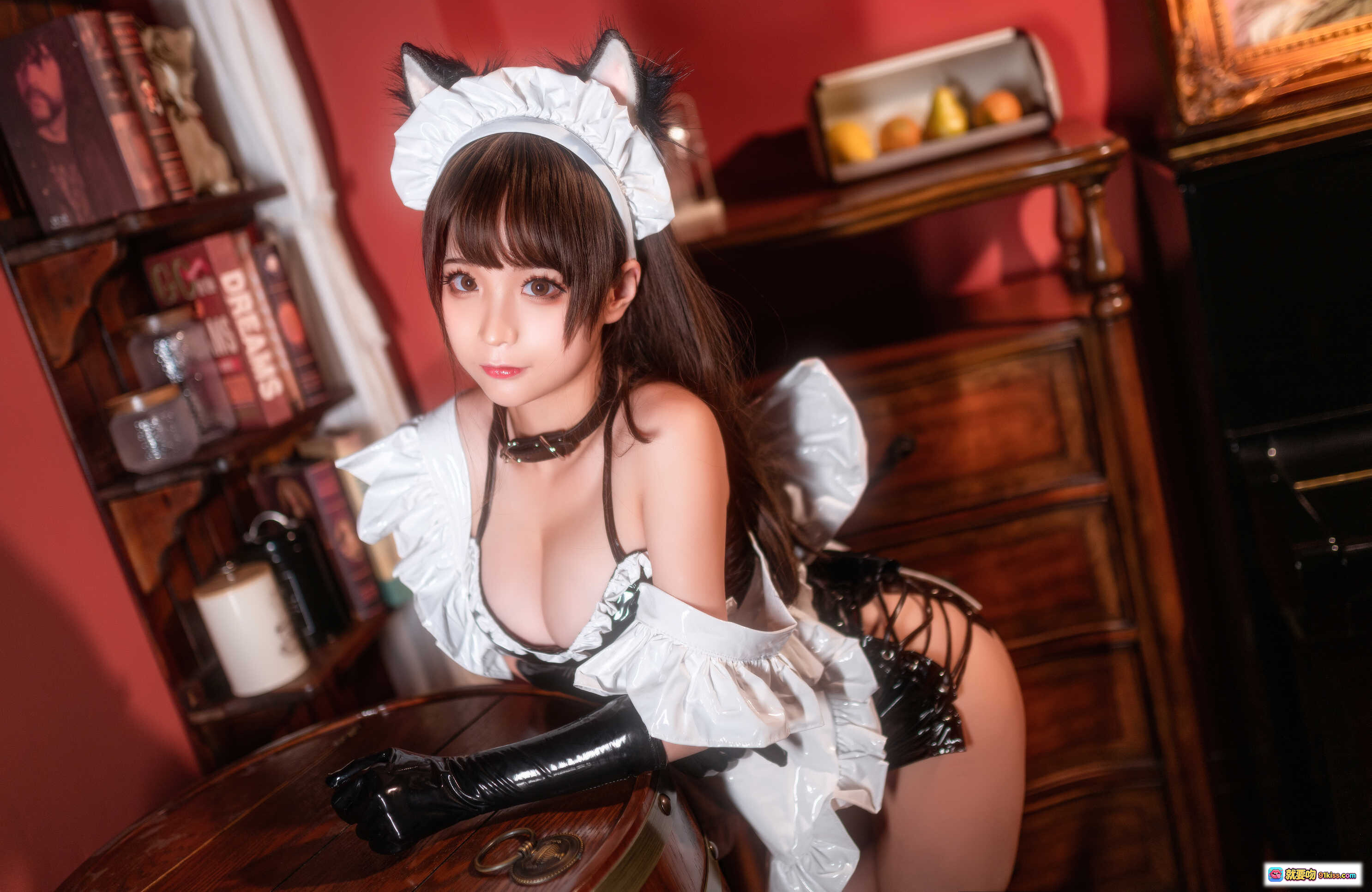 图片[6] - 蠢沫沫NO.092漆皮女仆写真｜黑色亮面紧身衣性感美腿私房摄影40P高清图集 - 就要吻