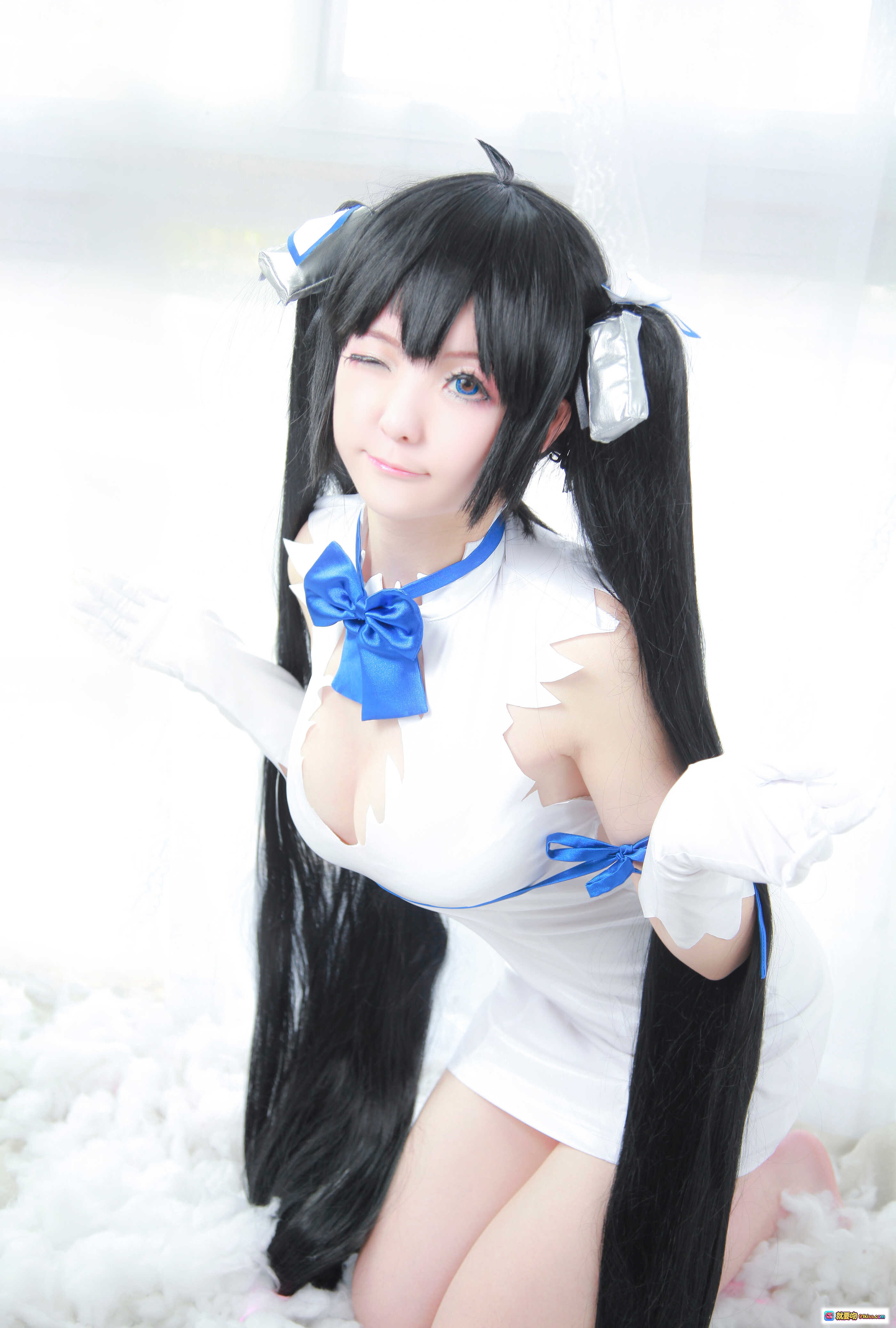 图片[10] - 一小央泽NO.006赫提亚斯cosplay写真 白裙蓝蝴蝶结双马尾黑长直美少女角色扮演高清图集 - 就要吻