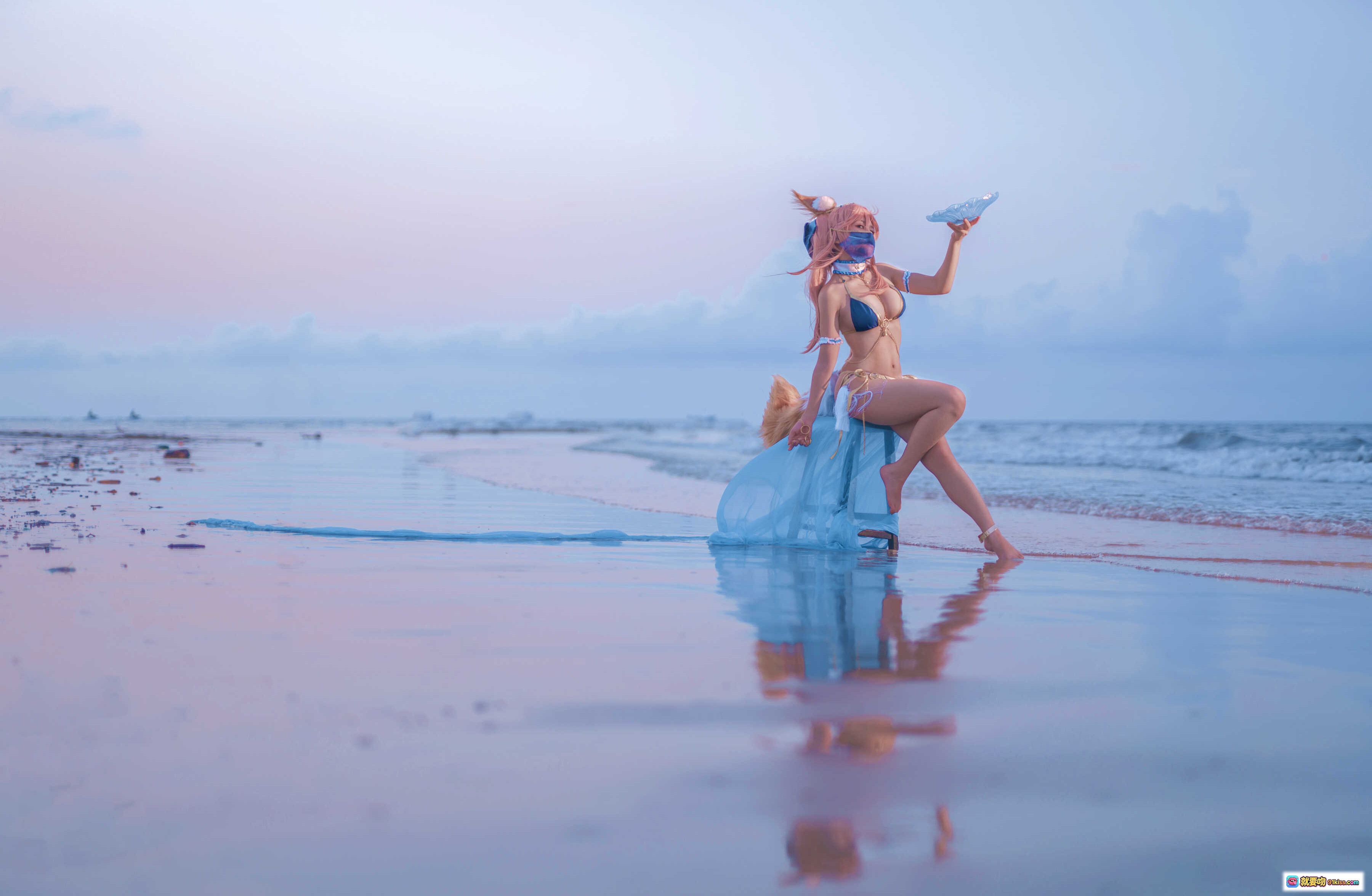 图片[6] - 一笑芳香沁NO.004舞娘Cosplay写真｜粉发狐耳少女比基尼造型｜户外柔光氛围感美图 - 就要吻