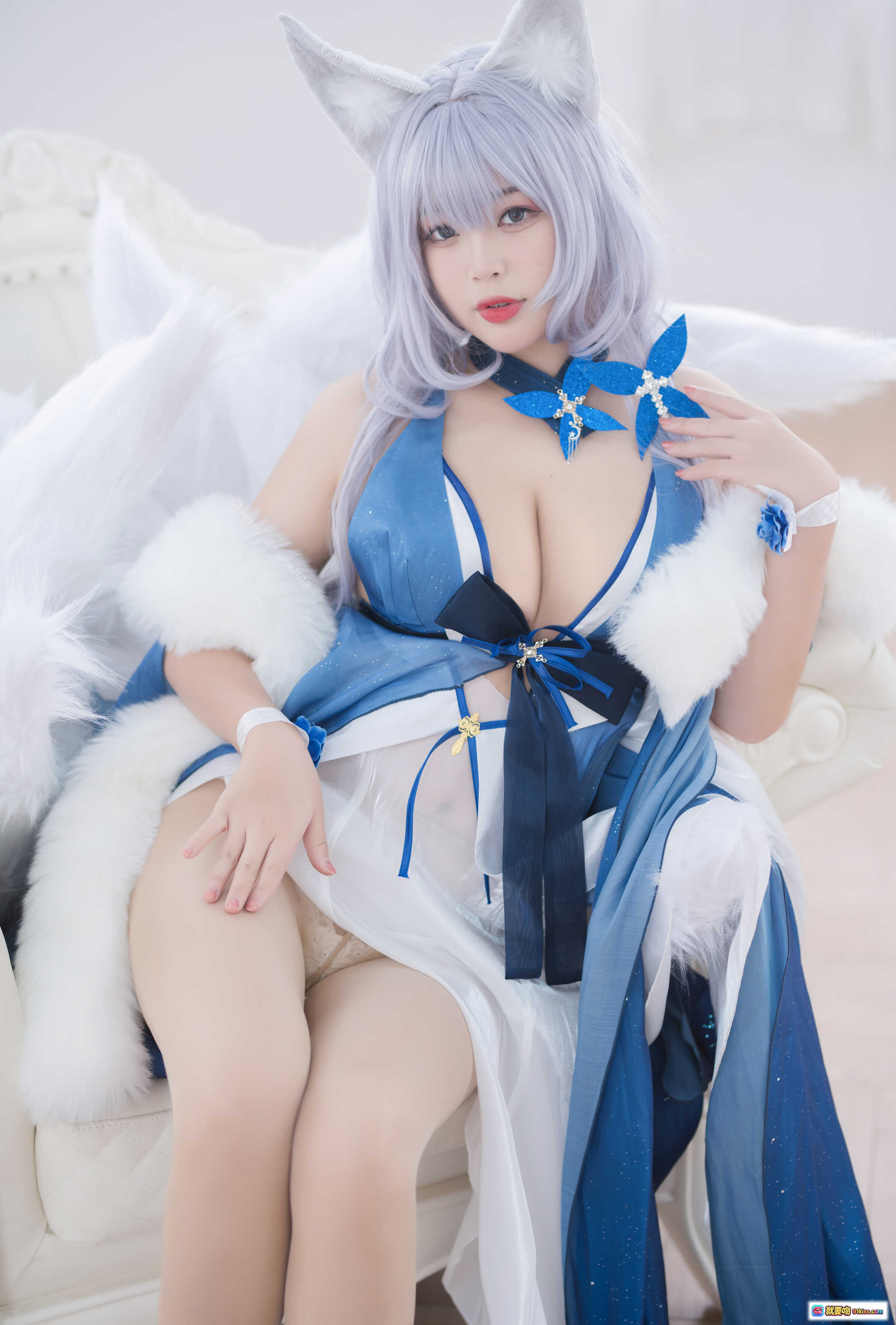 图片[8] - 白烨VOL.030信浓睡衣诱惑Cosplay写真｜银发狐耳蓝裙蝴蝶结美腿高跟少女风 - 就要吻